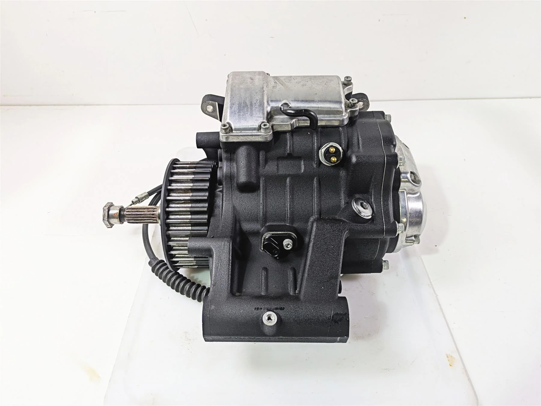 2014 Harley FLS Softail Slim 6-Speed Transmission Gear Box 33012-10A - Image 5