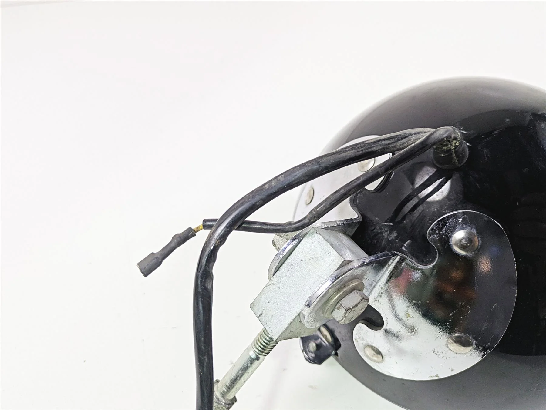 2014 Harley FLS Softail Slim 7" Headlight Head Light & Bracket  68342-05A - Image 10