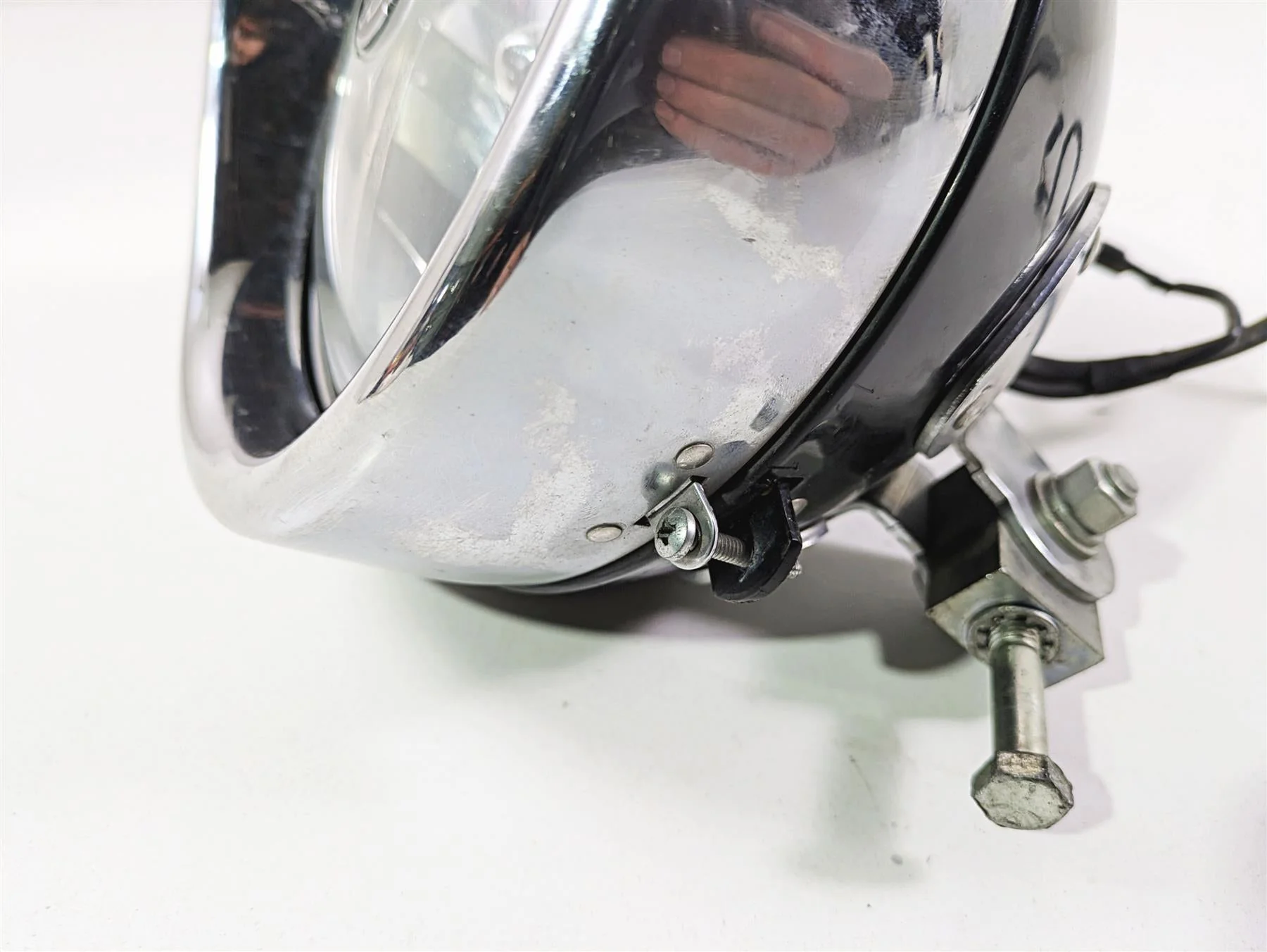 2014 Harley FLS Softail Slim 7" Headlight Head Light & Bracket - Read 68342-05A - Image 11