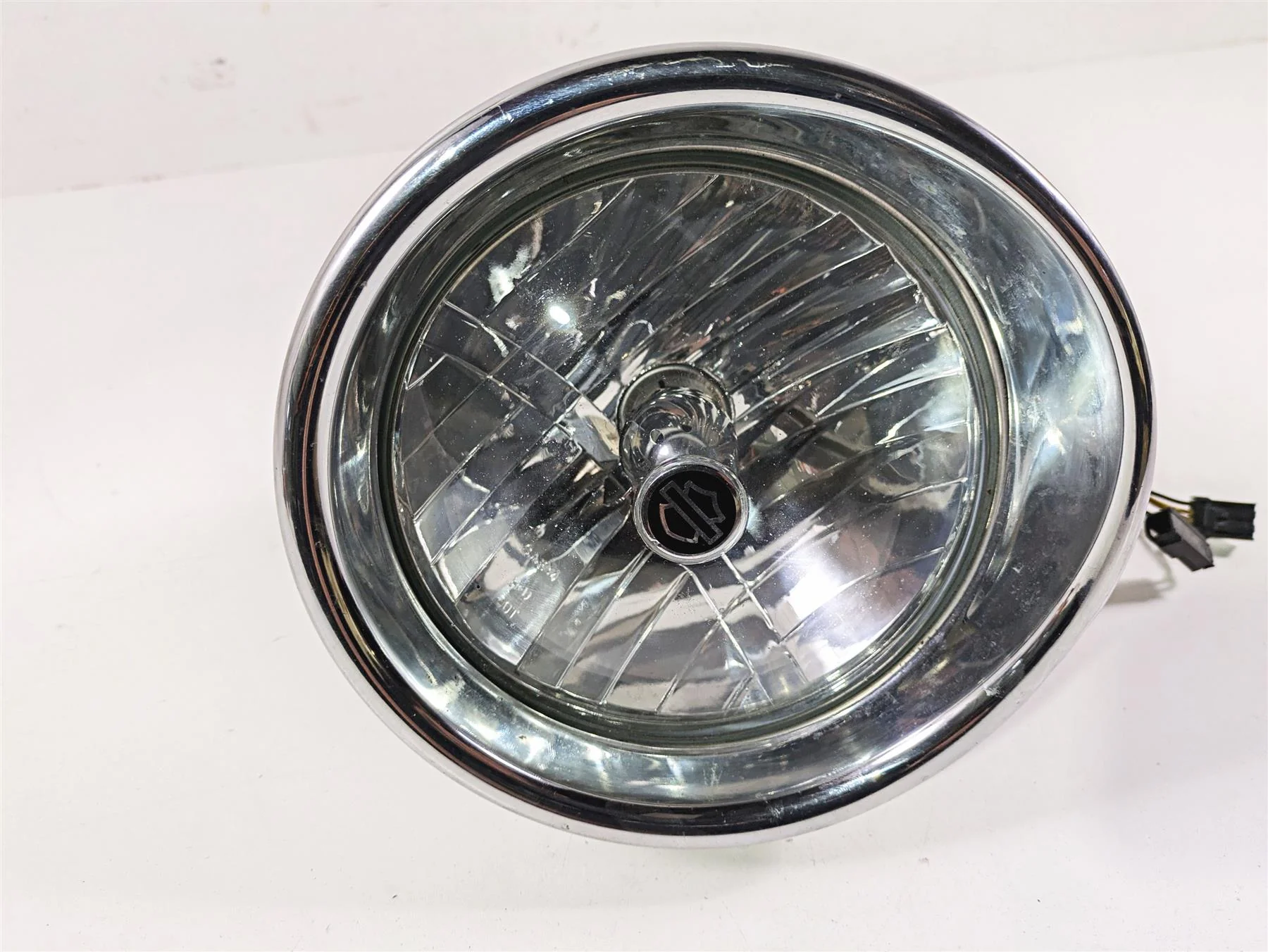 2014 Harley FLS Softail Slim 7" Headlight Head Light & Bracket - Read 68342-05A - Image 6