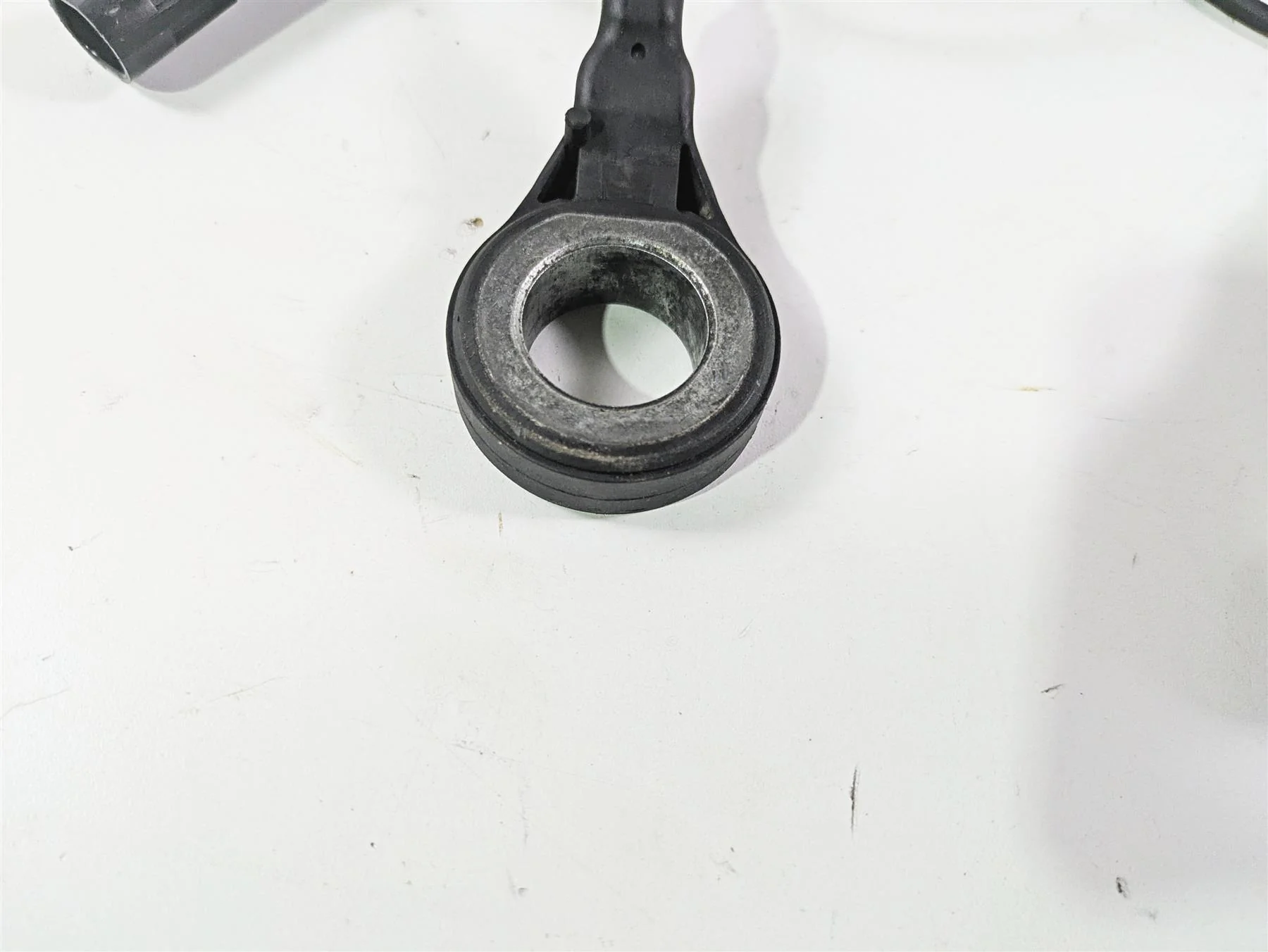 2014 Harley FLS Softail Slim Abs Wheel Speed Sensor Set 40982-11 40985-11 - Image 7