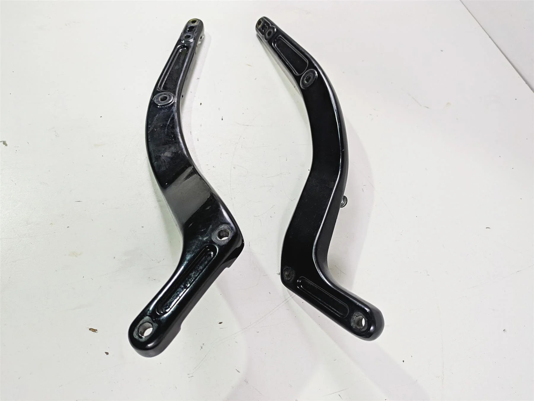 2014 Harley FLS Softail Slim Black Rear Fender Supports 59904-12BHP 60187-12BHP - Image 3