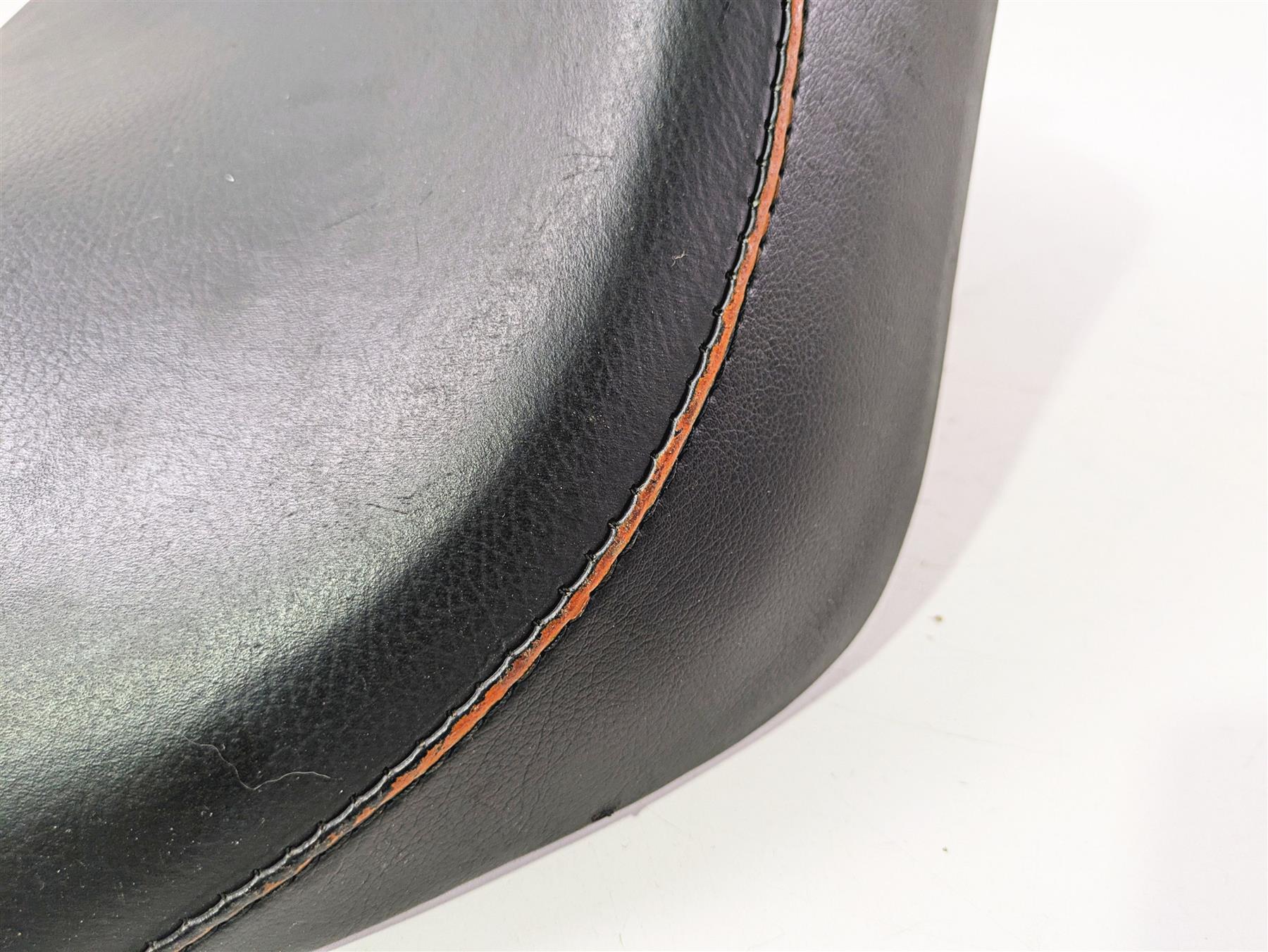 2014 Harley FLS Softail Slim Danny Gray Buttcrack Solo Driver Rider Seat 21-303 - Image 5