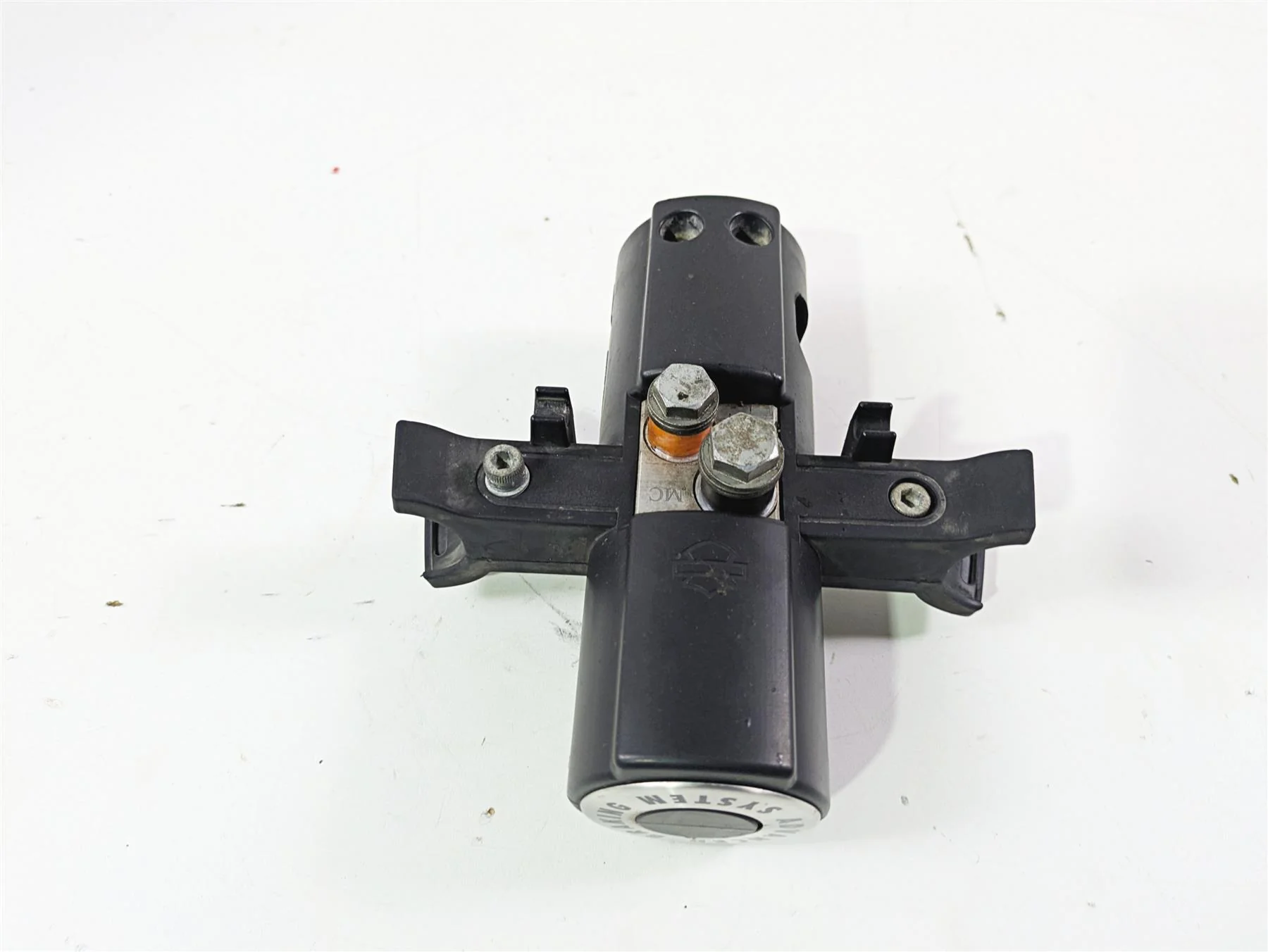 2014 Harley FLS Softail Slim Front Abs Brake Pump Module 48349-11A - Image 3