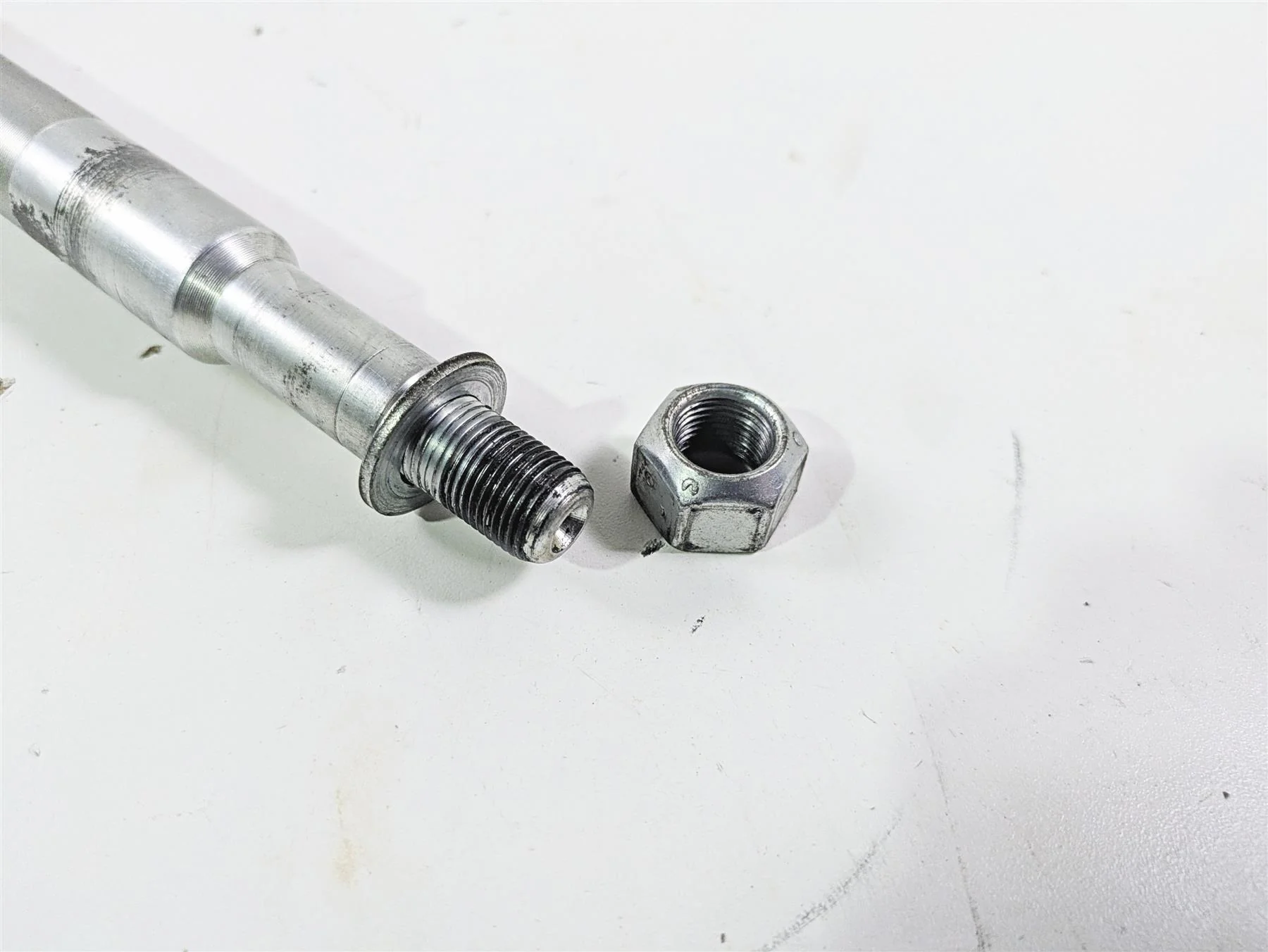 2014 Harley FLS Softail Slim Front Axle Spindle 25mm 41545-07A - Image 12
