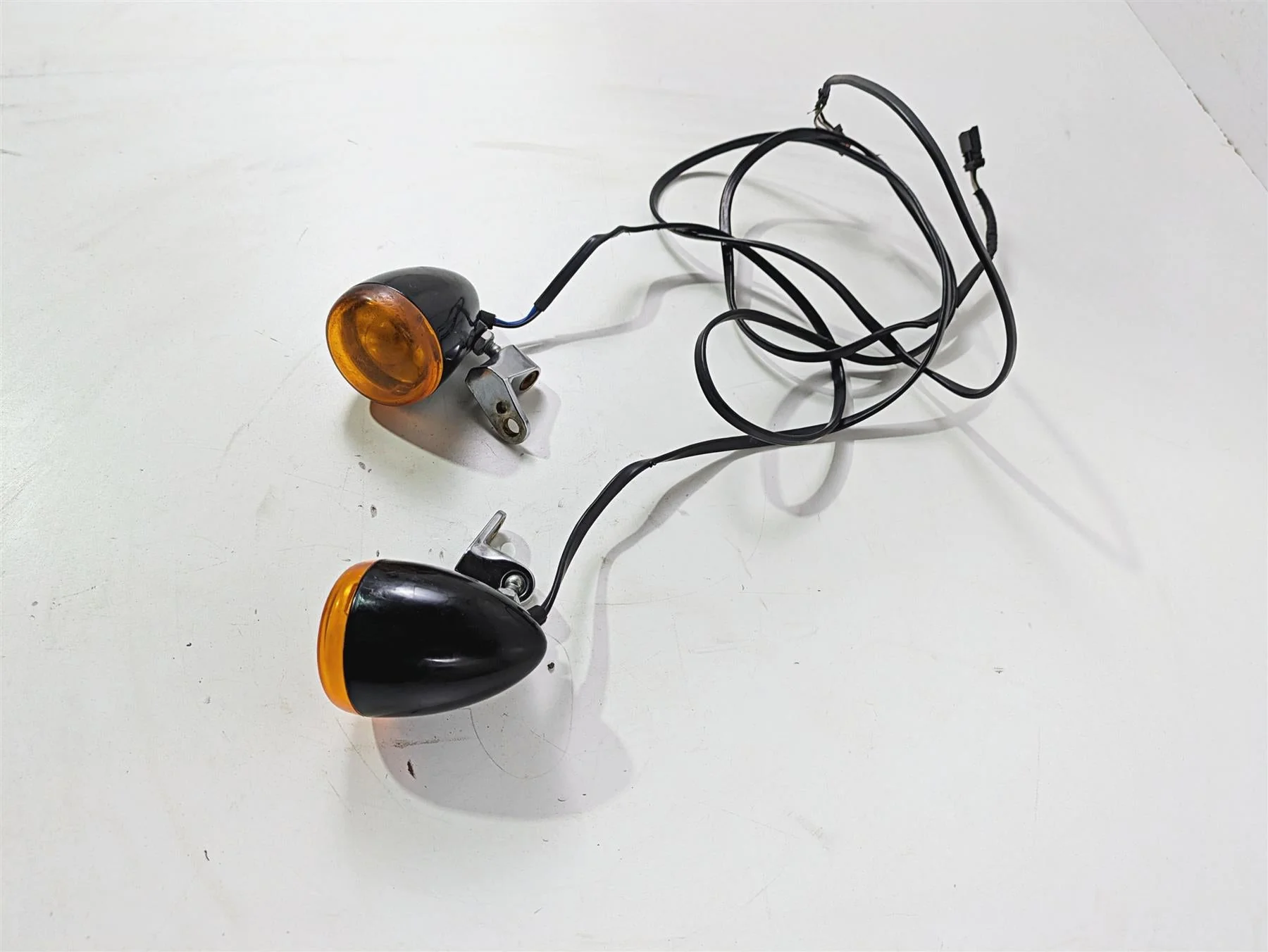 2014 Harley FLS Softail Slim Front Blinker Turn Signal Set - Read 67800178 - Image 3