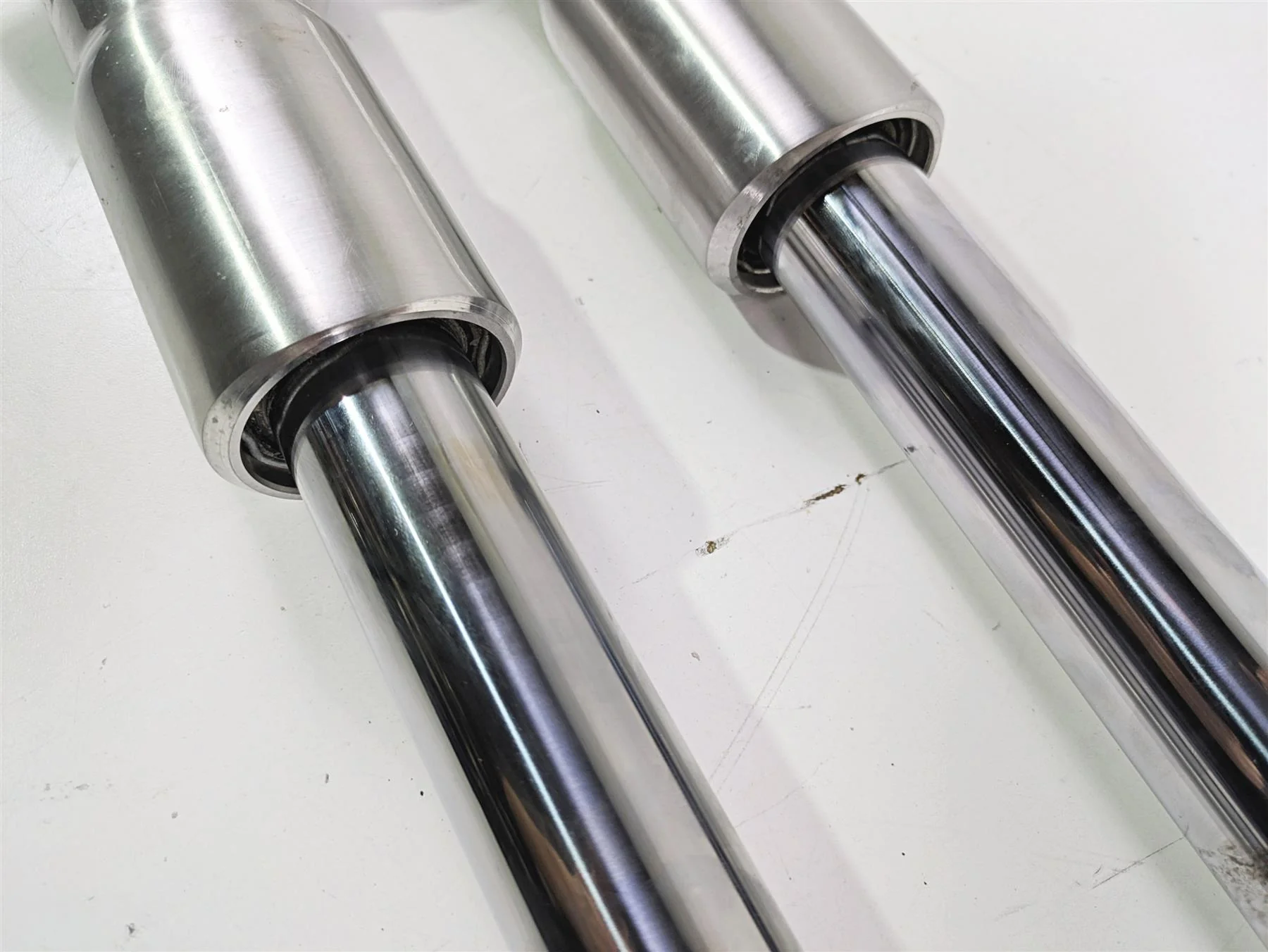 2014 Harley FLS Softail Slim Front Fork Leg Set Showa 45915-08A 45916-07A - Image 12
