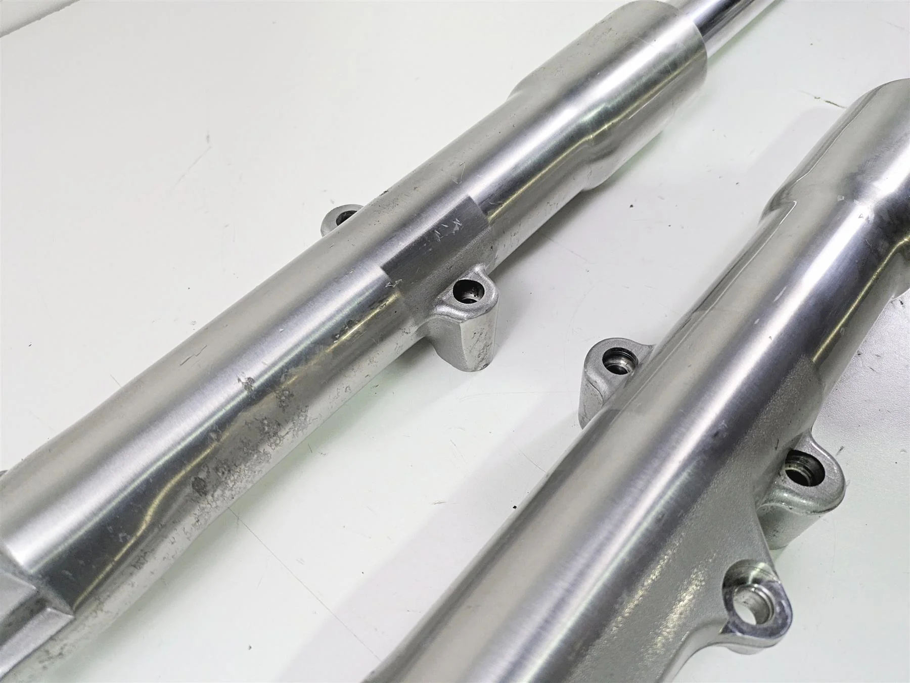 2014 Harley FLS Softail Slim Front Fork Leg Set Showa 45915-08A 45916-07A - Image 4