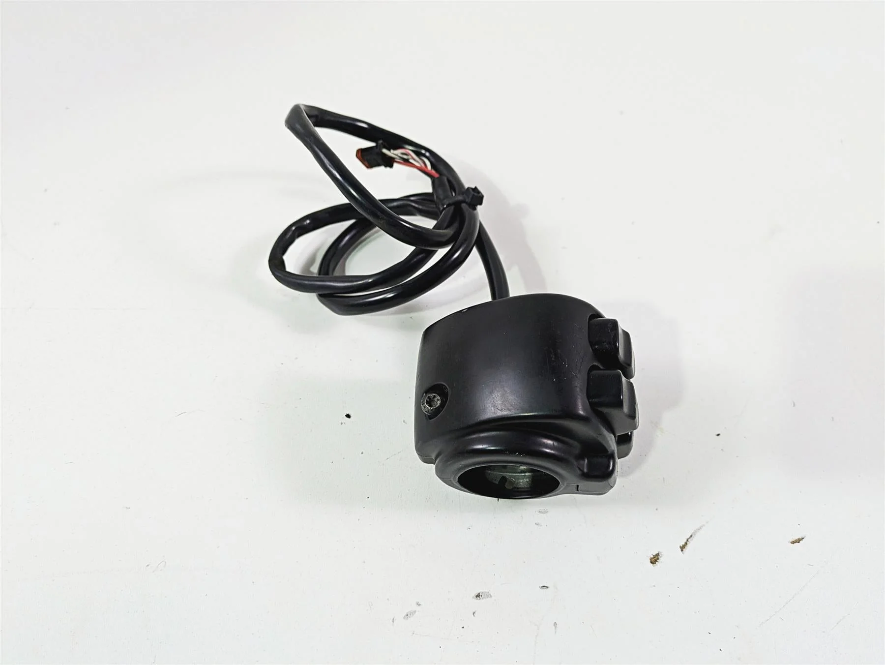 2014 Harley FLS Softail Slim Left Hand Control Turn Signal Switch 72949-12A - Image 4