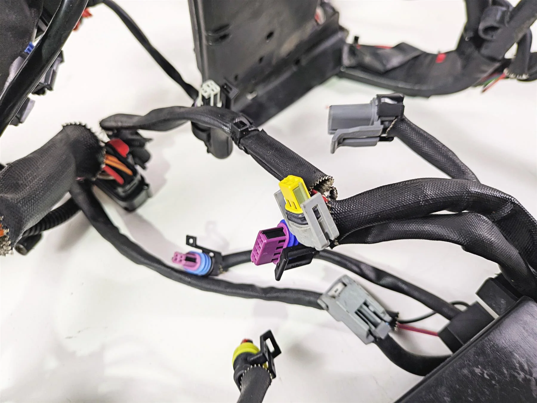 2014 Harley FLS Softail Slim Main Abs Wiring Harness Loom - No Cuts 69200319 - Image 12
