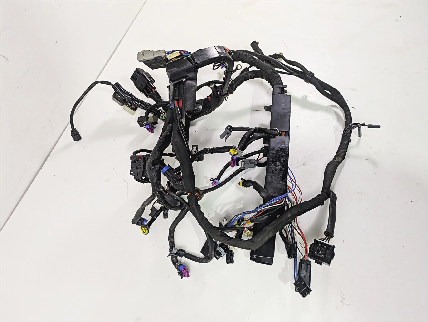 2014 Harley FLS Softail Slim Main Abs Wiring Harness Loom - No Cuts 69200319 - Image 3