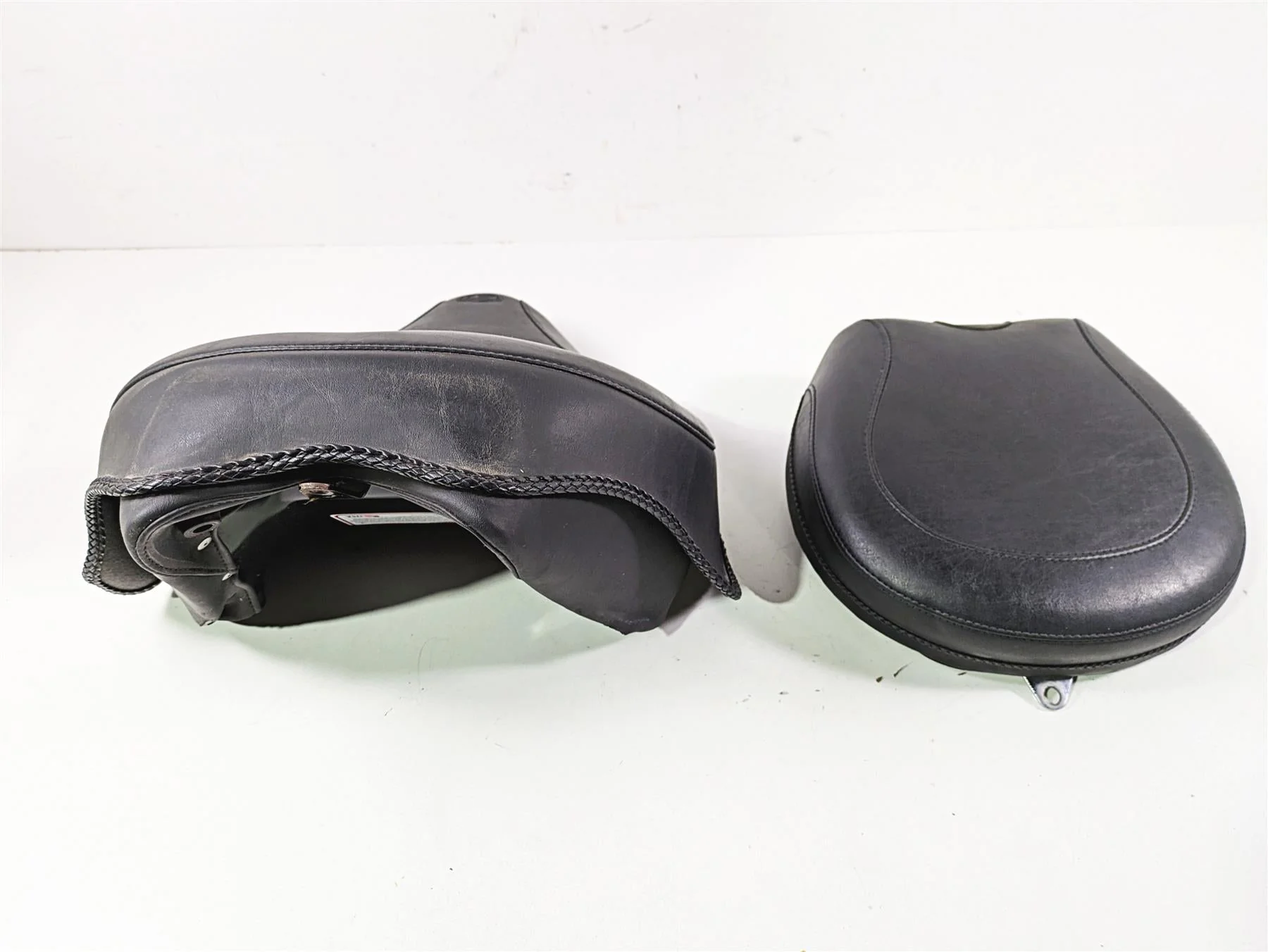 2014 Harley FLS Softail Slim Mustang Front Rear Wide Touring Seat Set 76752 - Image 4