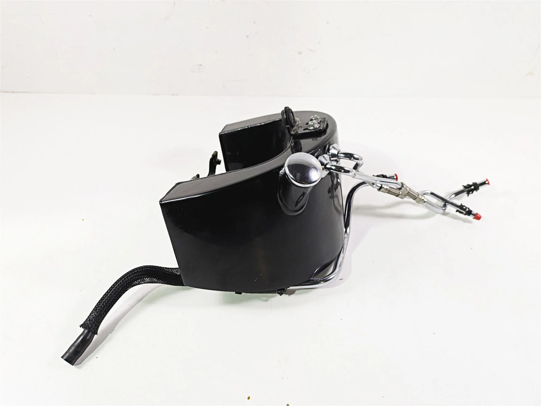 2014 Harley FLS Softail Slim Oil Tank Reservoir & Hoses Lines 62492-01A