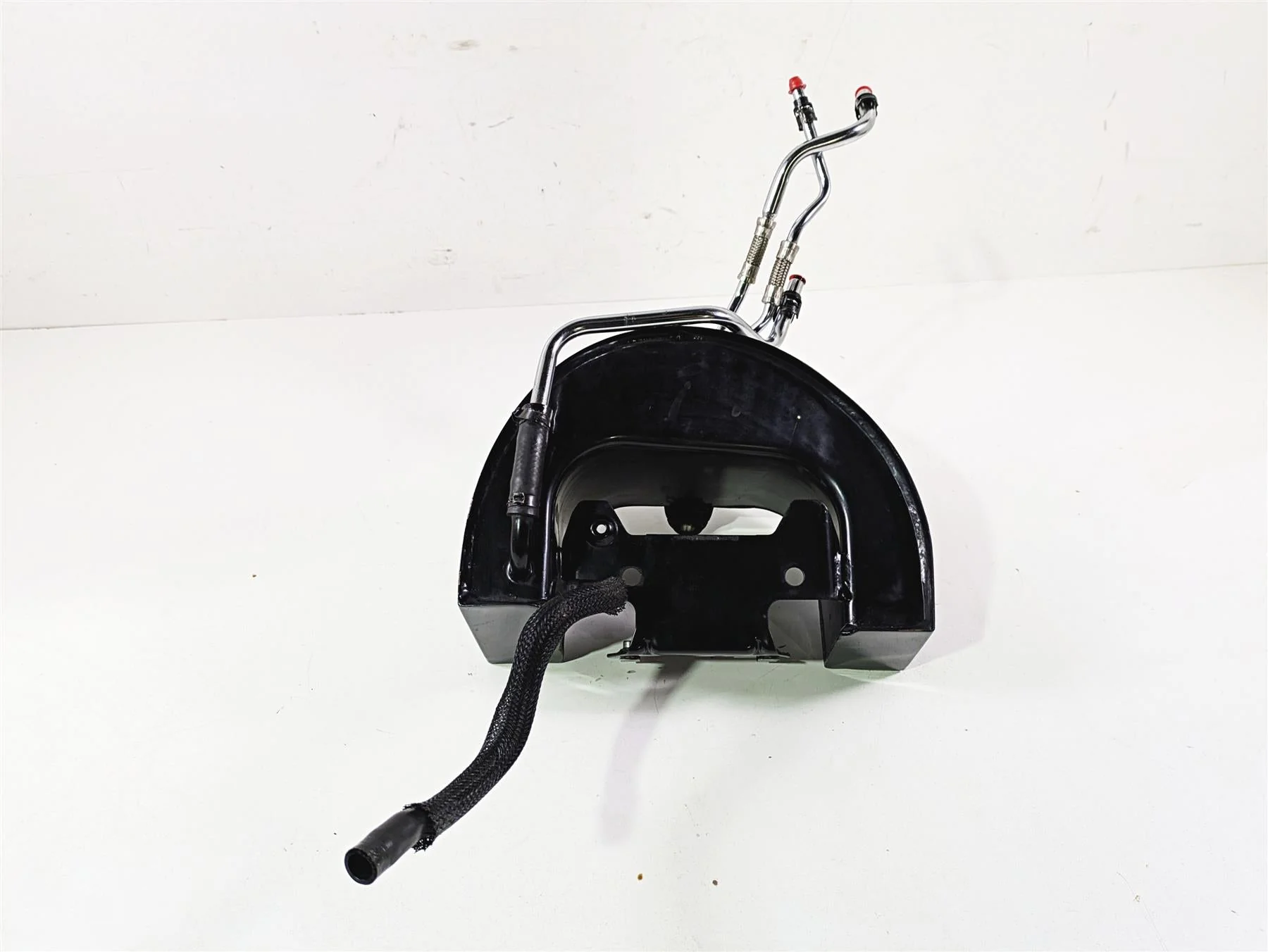 2014 Harley FLS Softail Slim Oil Tank Reservoir & Hoses Lines 62492-01A - Image 11