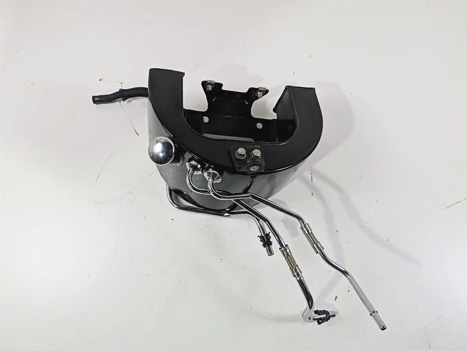 2014 Harley FLS Softail Slim Oil Tank Reservoir & Hoses Set - Read 62492-01A - Image 5