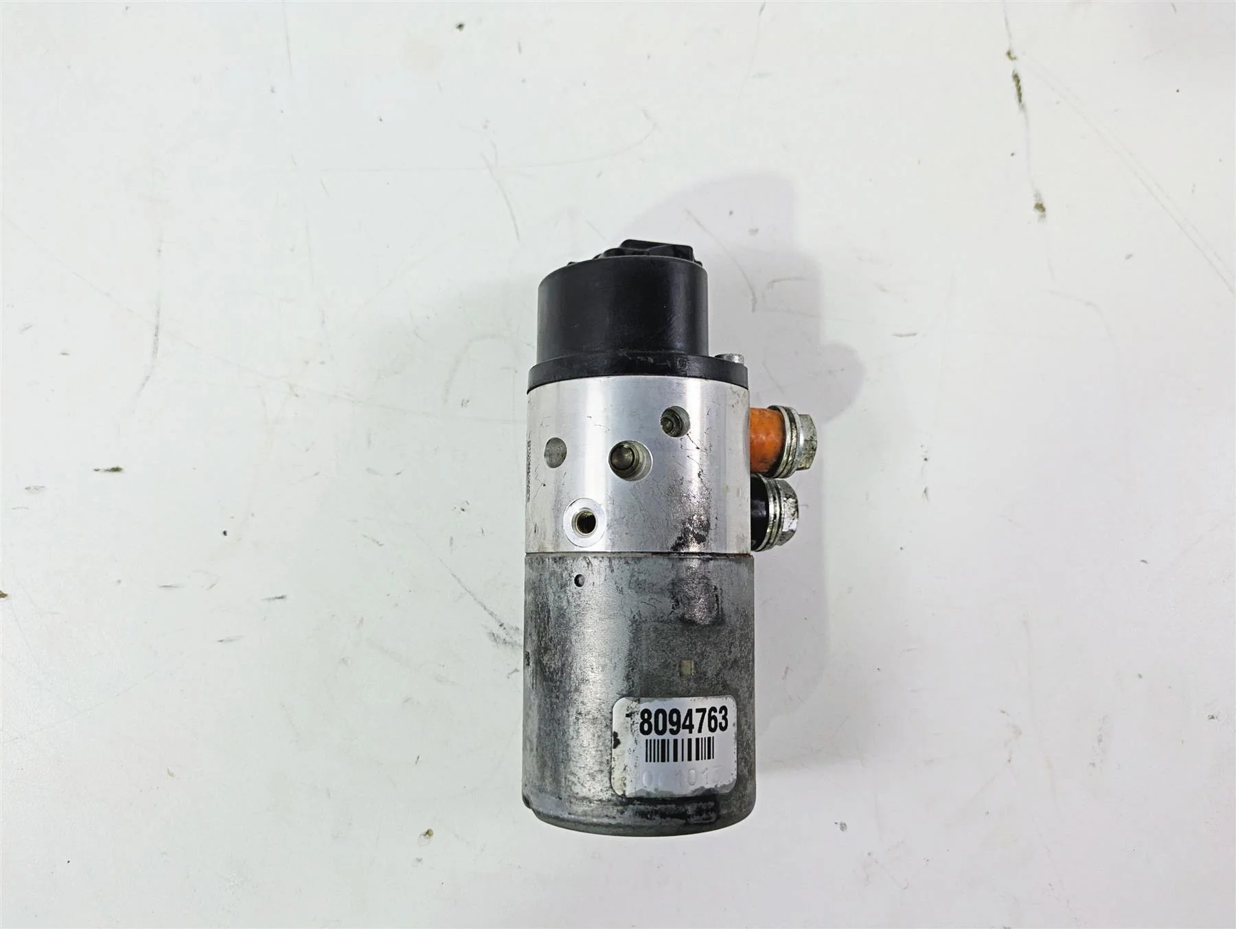 2014 Harley FLS Softail Slim Rear Abs Brake Pump Module 48349-11A 40674-11 - Image 4