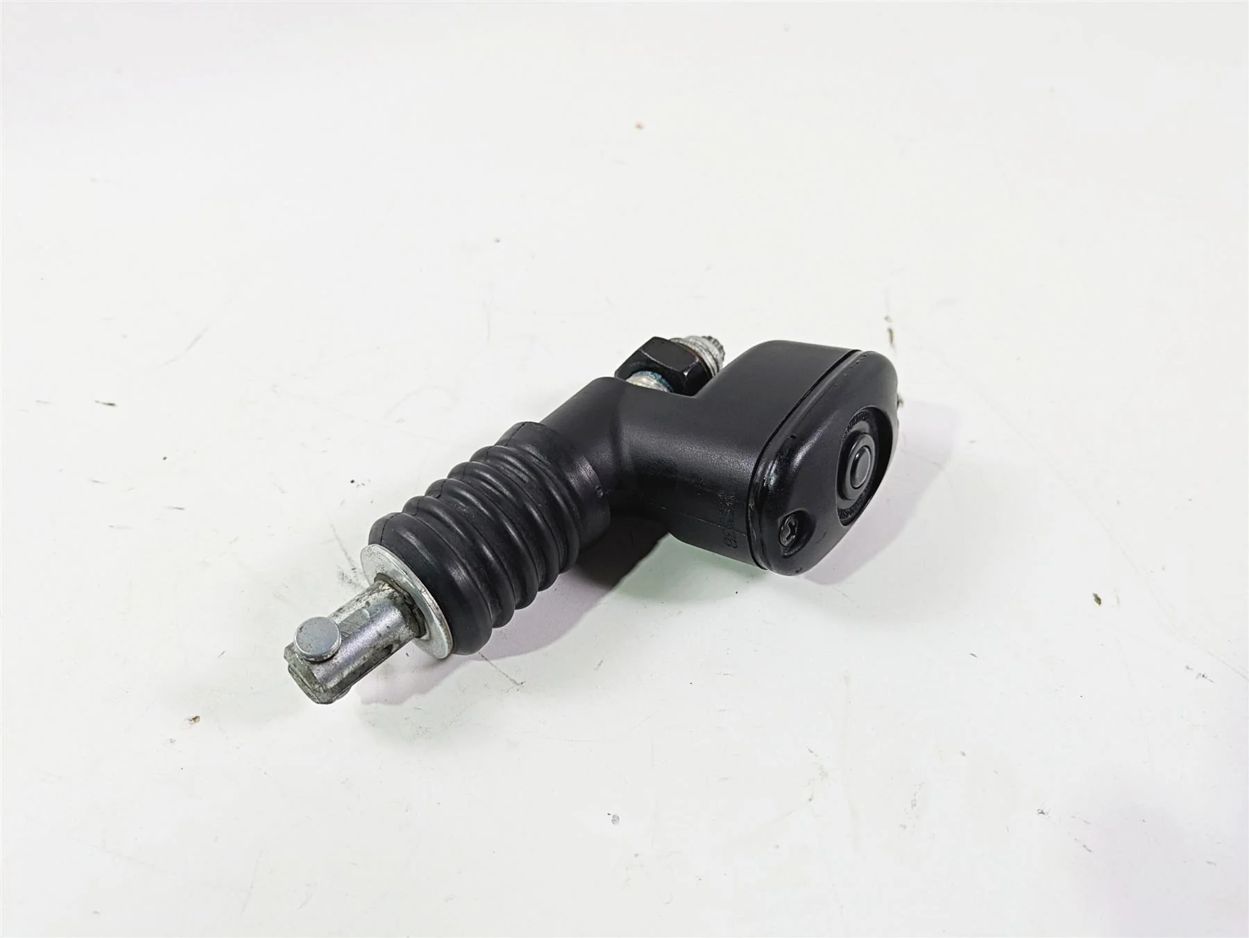 2014 Harley FLS Softail Slim Rear Brake Master Cylinder 41767-05E - Image 12