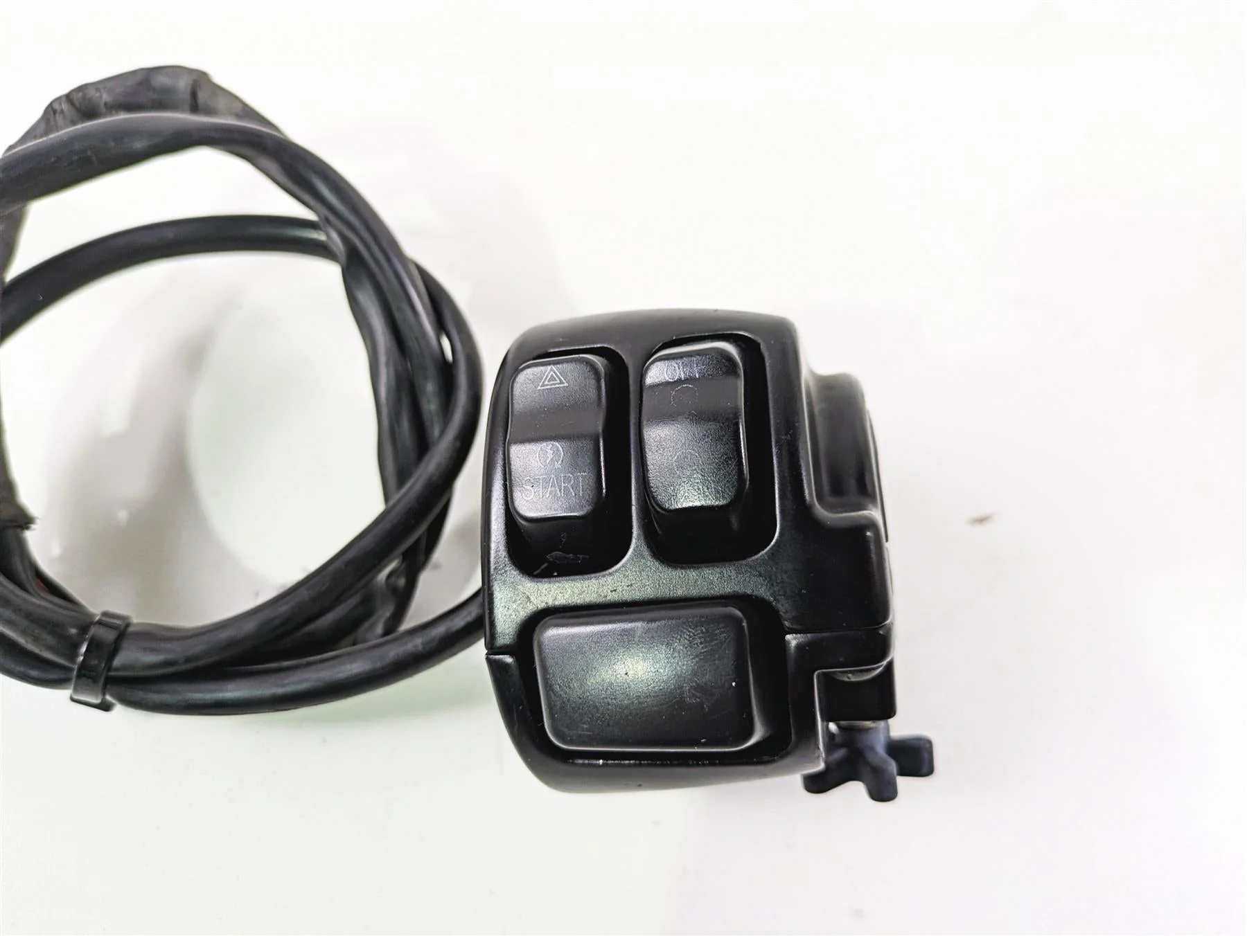 2014 Harley FLS Softail Slim Right Hand Start Stop Control Switch 72948-12 - Image 7