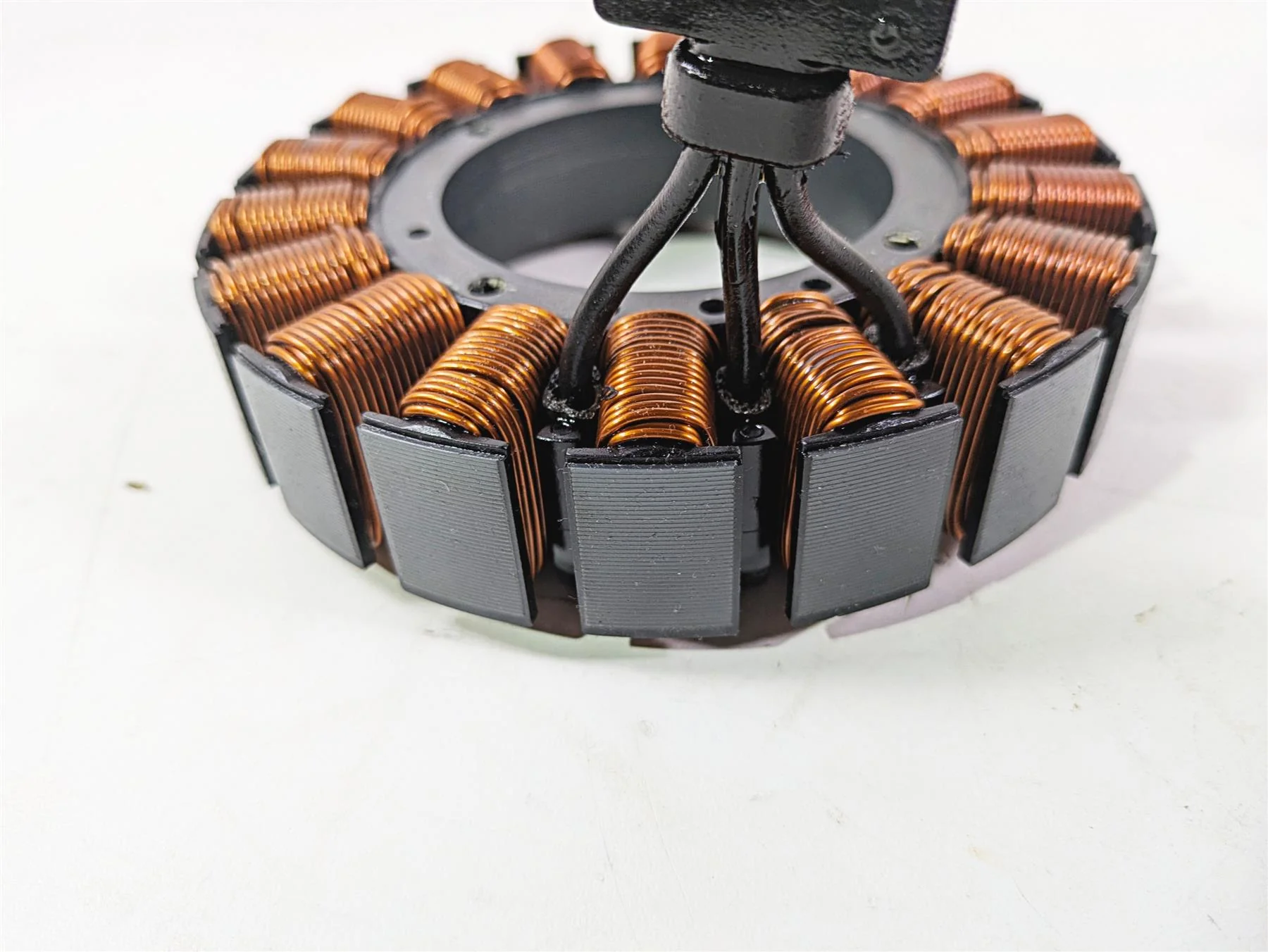 2014 Harley FLS Softail Slim Stator Alternator Generator 30017-08 - Image 10