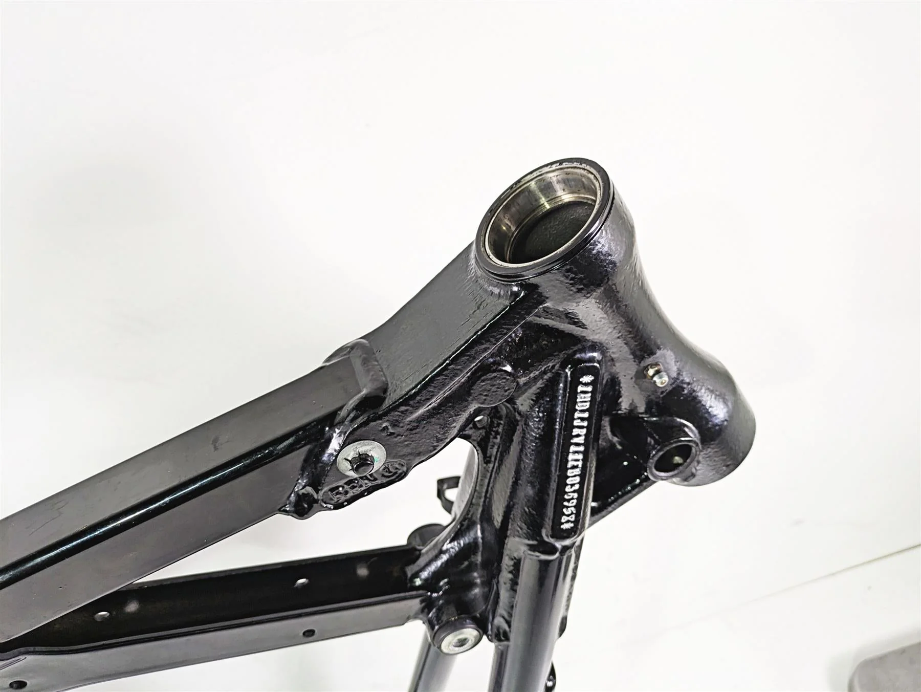 2014 Harley FLS Softail Slim Straight Main Frame Chassis With Clean Arkansas Title 47173-11BHP - Image 3