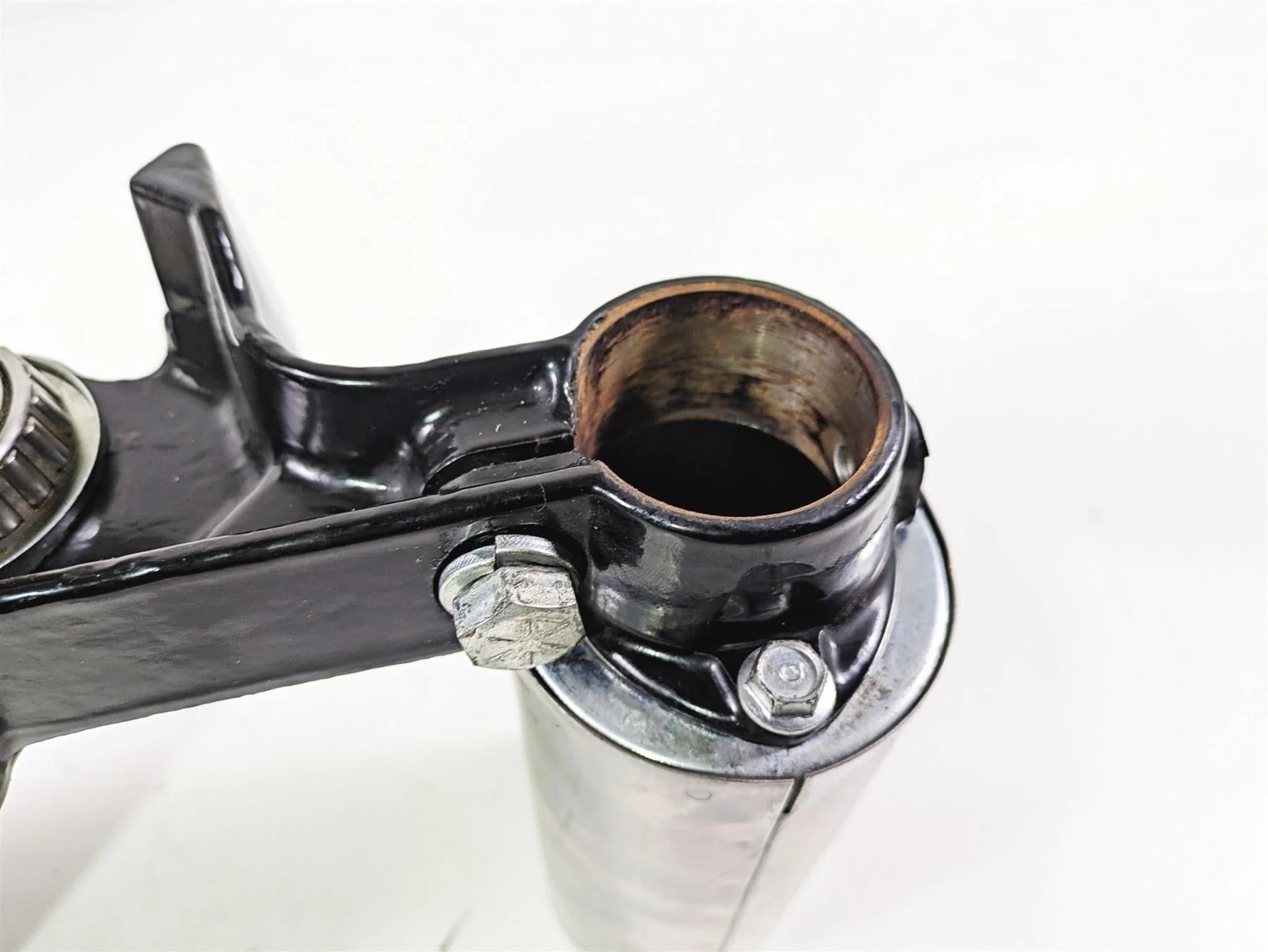 2014 Harley FLS Softail Slim Upper & Lower Triple Tree Set 45605-00A 45456-86B - Image 9