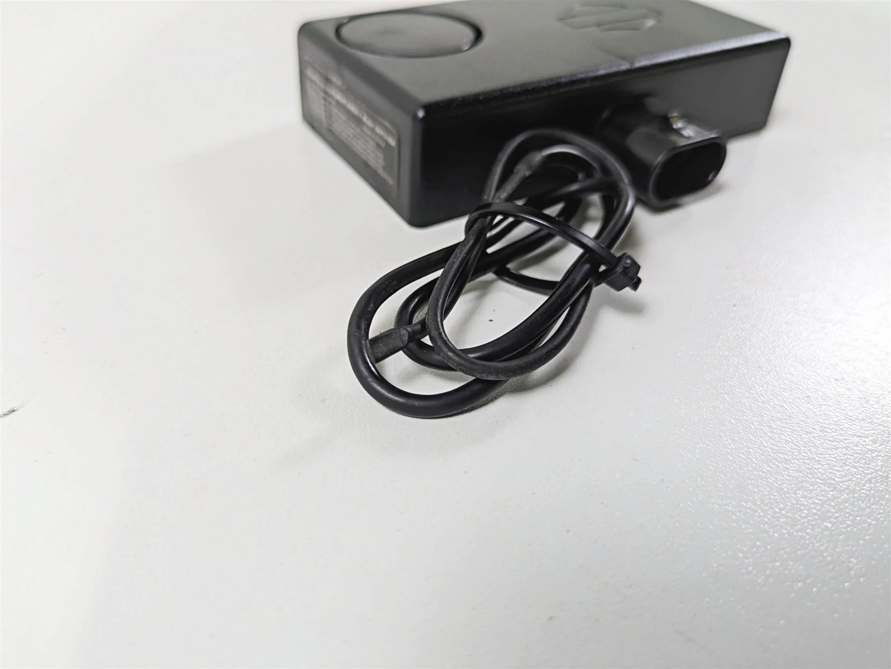 2014 Harley FXDF Dyna Fat Bob Alarm Box Siren Security Box 68970-06A - Image 8