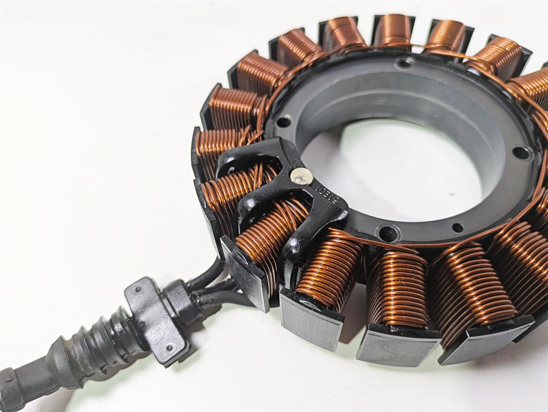 2014 Harley FXDF Dyna Fat Bob Ignition Stator Alternator Generator 30017-08 - Image 11