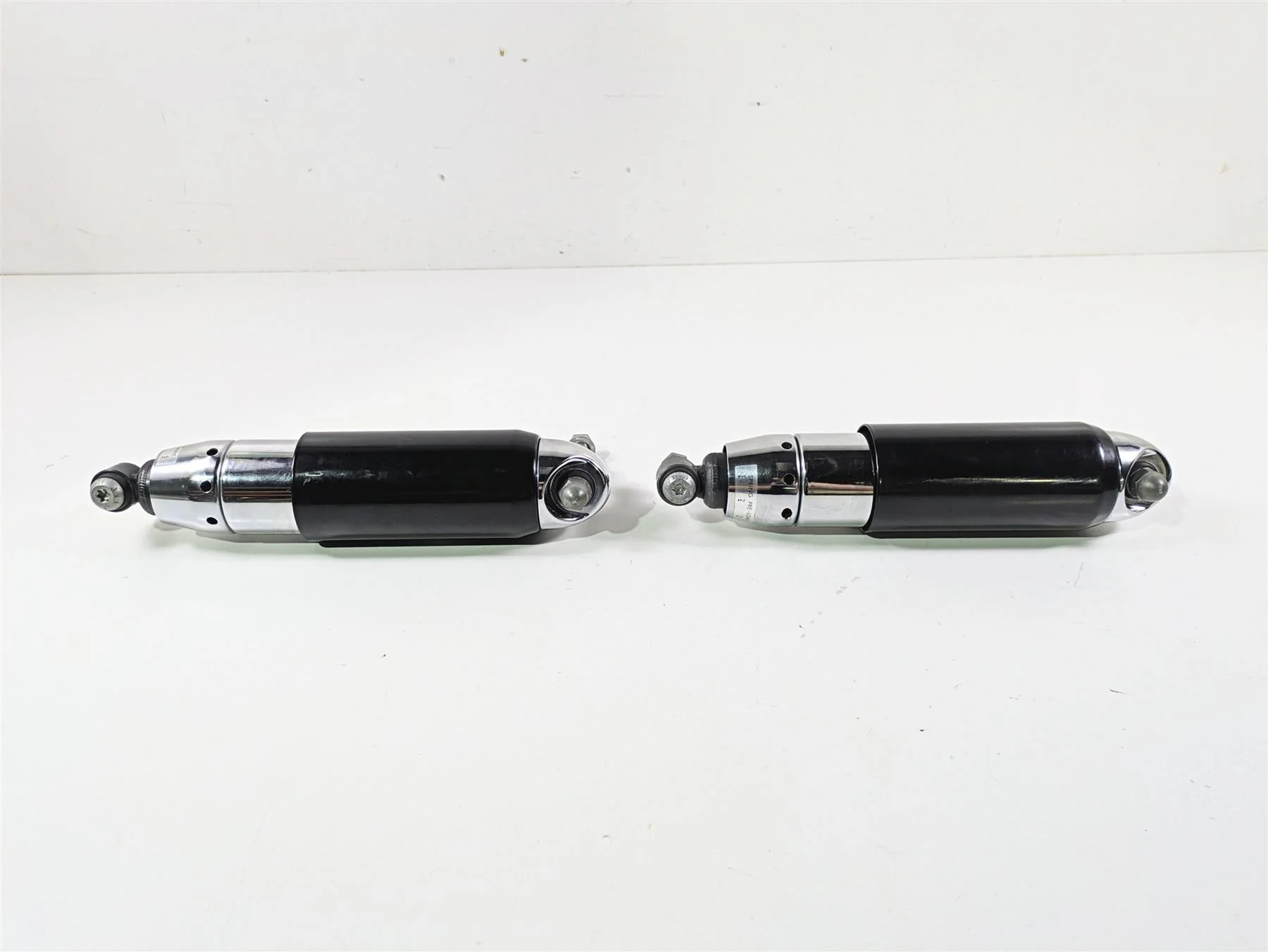 2014 Harley FXDF Dyna Fat Bob Rear Suspension Shock Set 12" 54000049 - Image 5