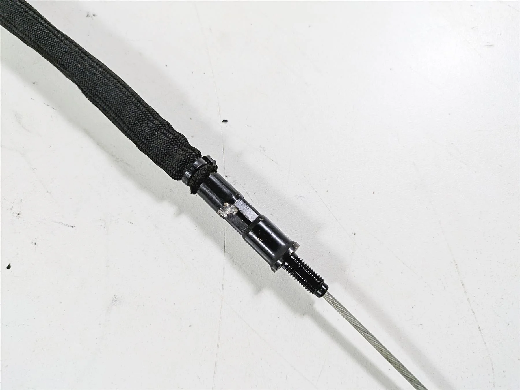 2014 Harley FXDL Dyna Low Rider Aftermarket Long Clutch Cable & Brake Line Set - Image 4