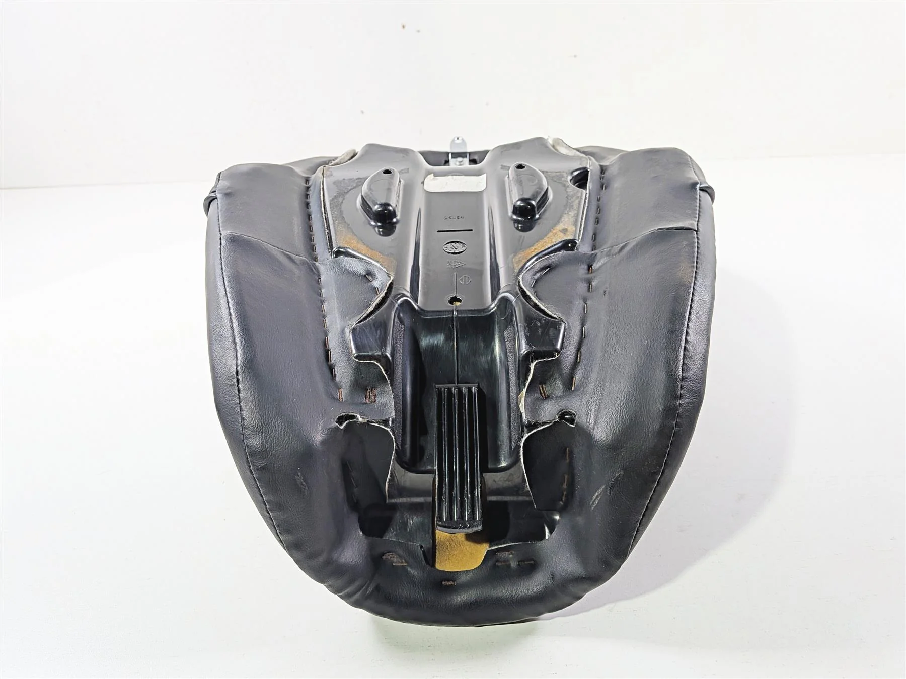 2014 Harley FXDL Dyna Low Rider Driver Rider Seat Saddle  52000136 - Image 12