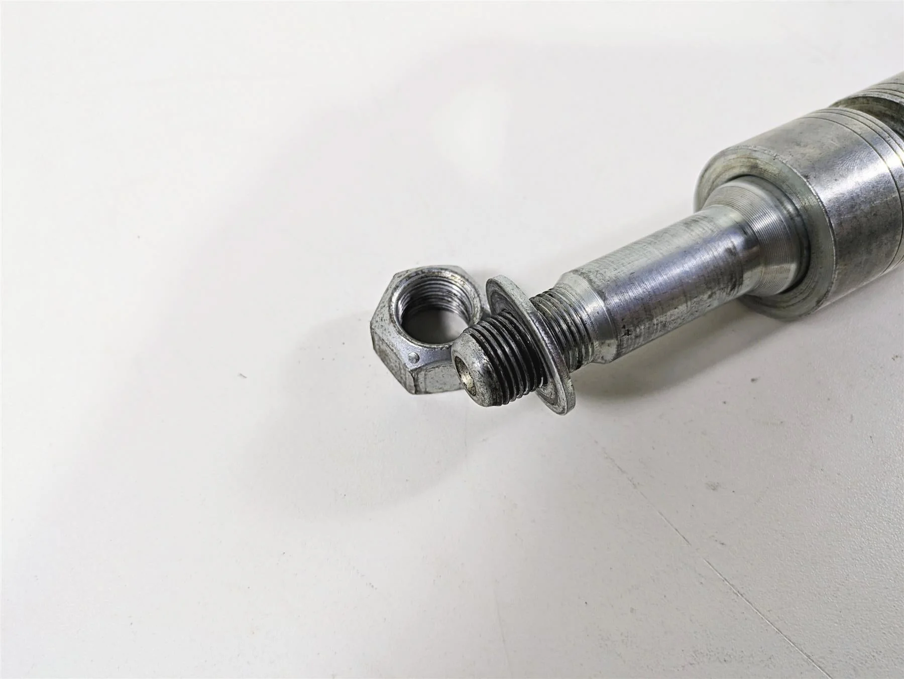 2014 Harley FXDL Dyna Low Rider Front Axle Wheel Spindle 25mm 41628-08 - Image 6