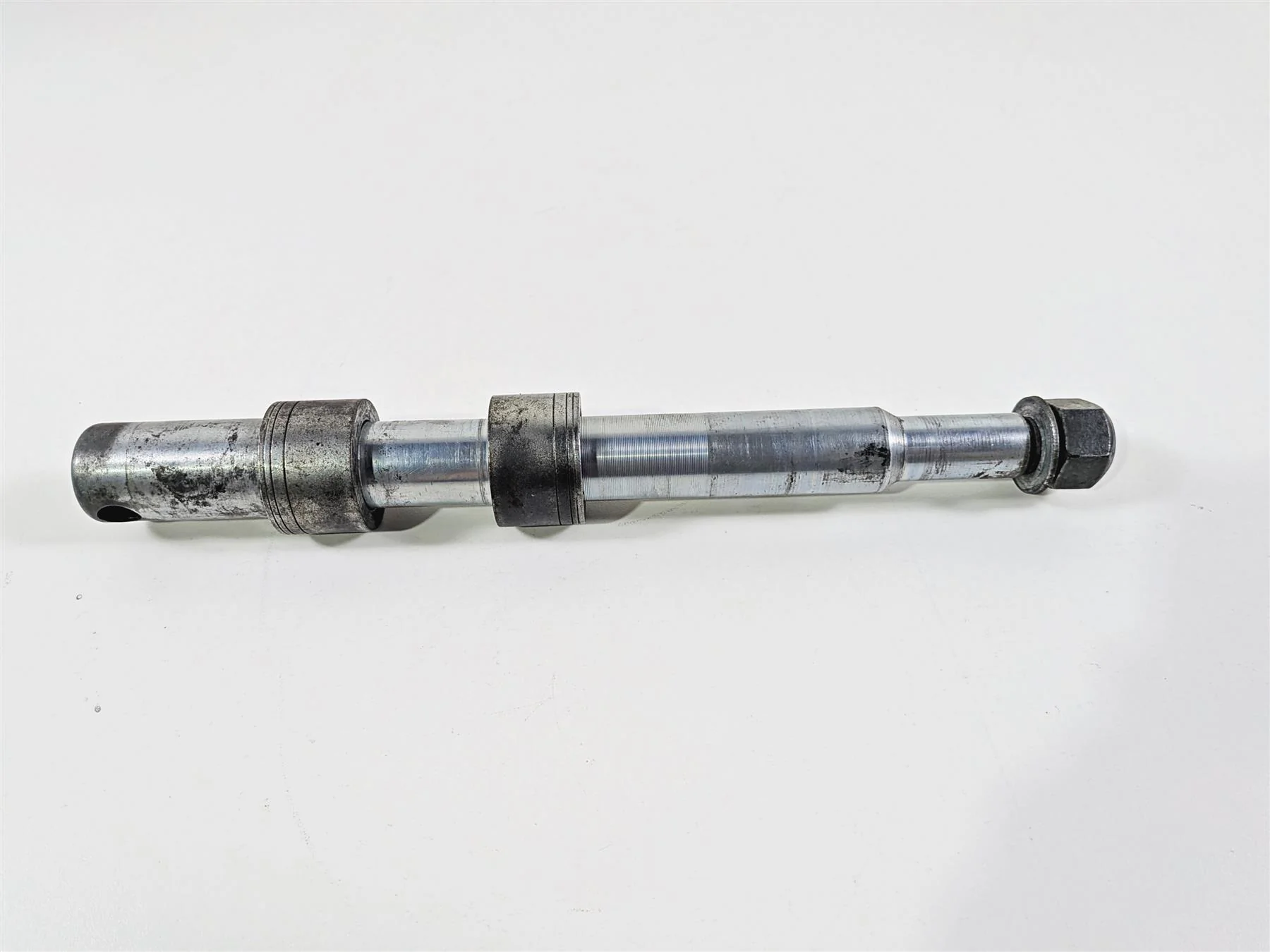 2014 Harley FXDL Dyna Low Rider Front Axle Wheel Spindle 25mm 41628-08