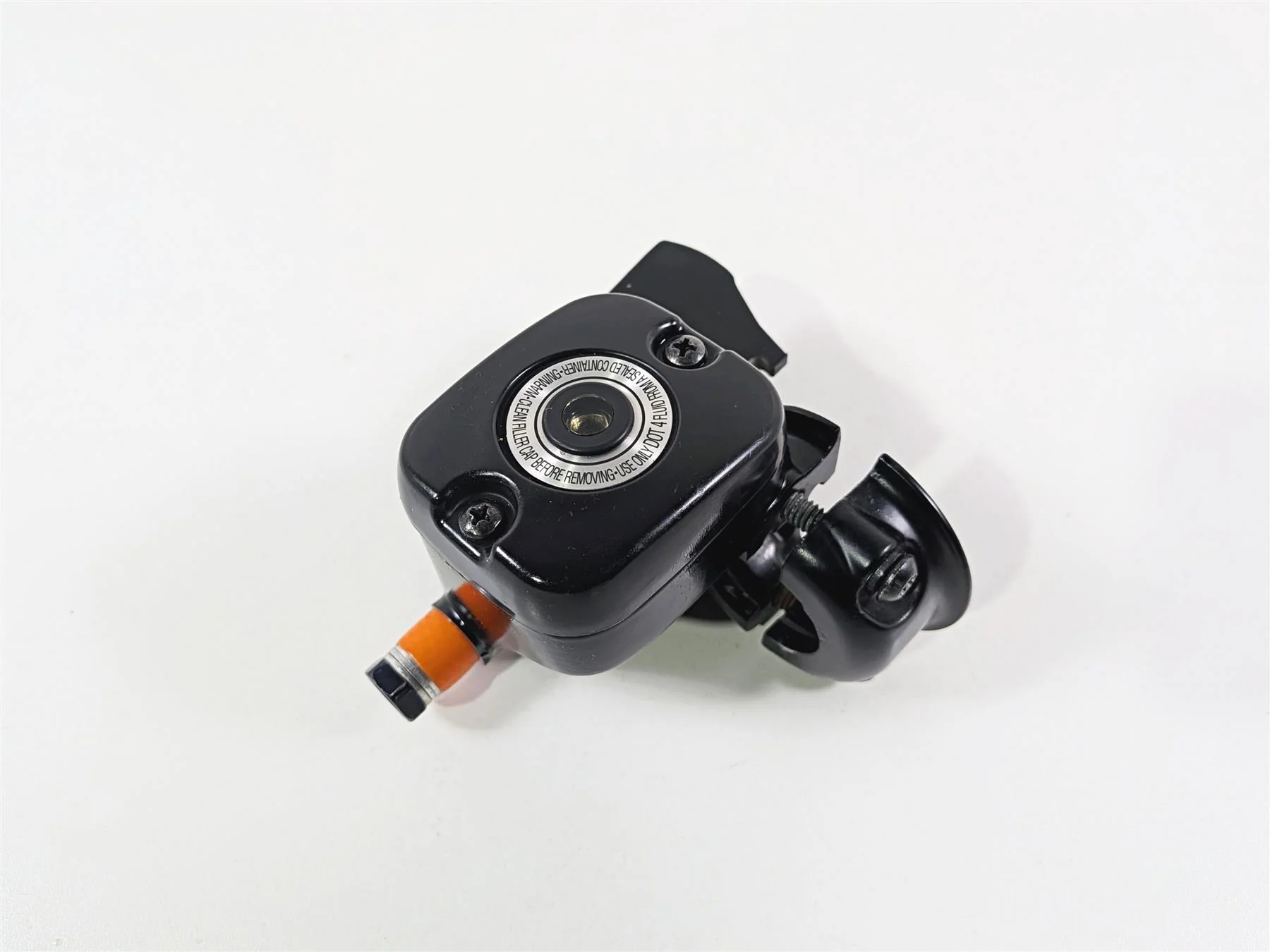2014 Harley FXDL Dyna Low Rider Front Brake Master Cylinder 11/16" Read 45170-08 - Image 11