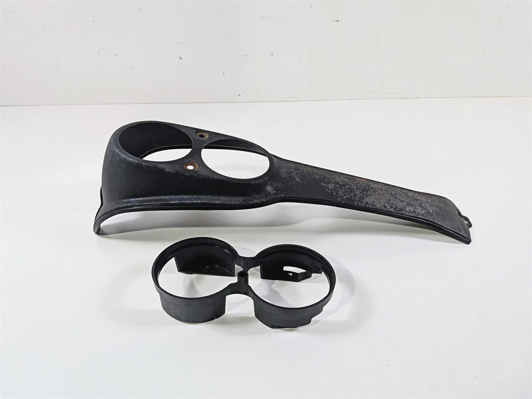 2014 Harley FXDL Dyna Low Rider Fuel Tank Dash Console Cover 70900387 - Image 2