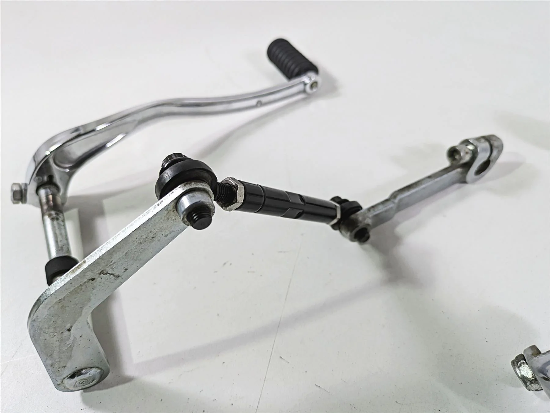 2014 Harley FXDL Dyna Low Rider Further Forward Mid-Control Footpeg Kit 50500386 - Image 5