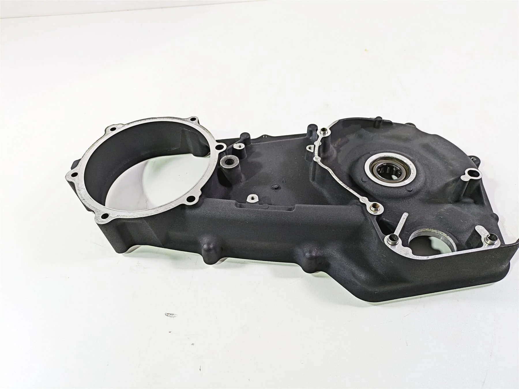2014 Harley FXDL Dyna Low Rider Inner Primary Drive Clutch Cover Mid 60681-06C - Image 3