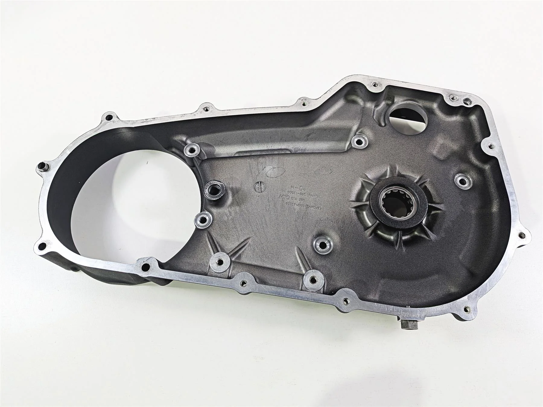 2014 Harley FXDL Dyna Low Rider Inner Primary Drive Clutch Cover Mid 60681-06C - Image 7