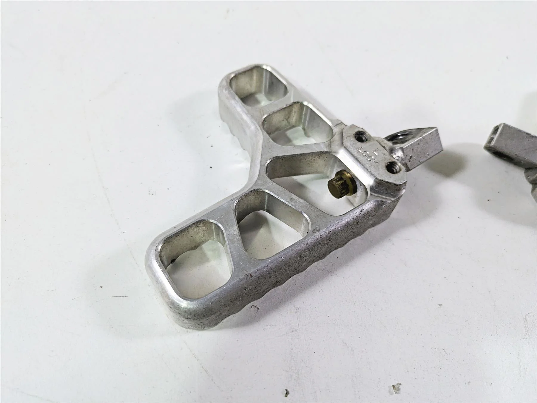 2014 Harley FXDL Dyna Low Rider Joker Machine Serrated Heel Footpegs 08-62-1 - Image 10