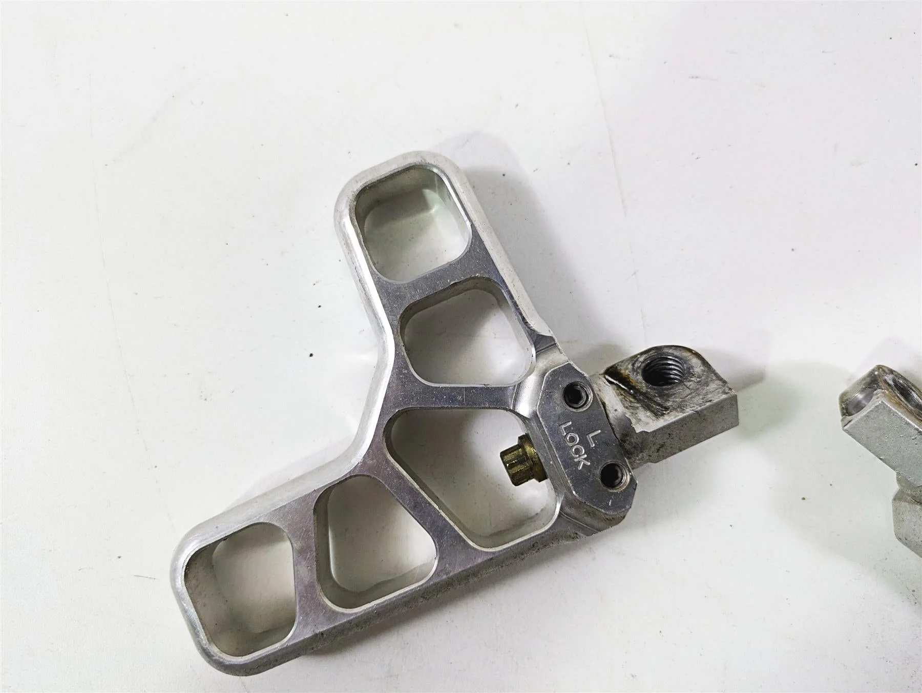 2014 Harley FXDL Dyna Low Rider Joker Machine Serrated Heel Footpegs 08-62-1 - Image 11