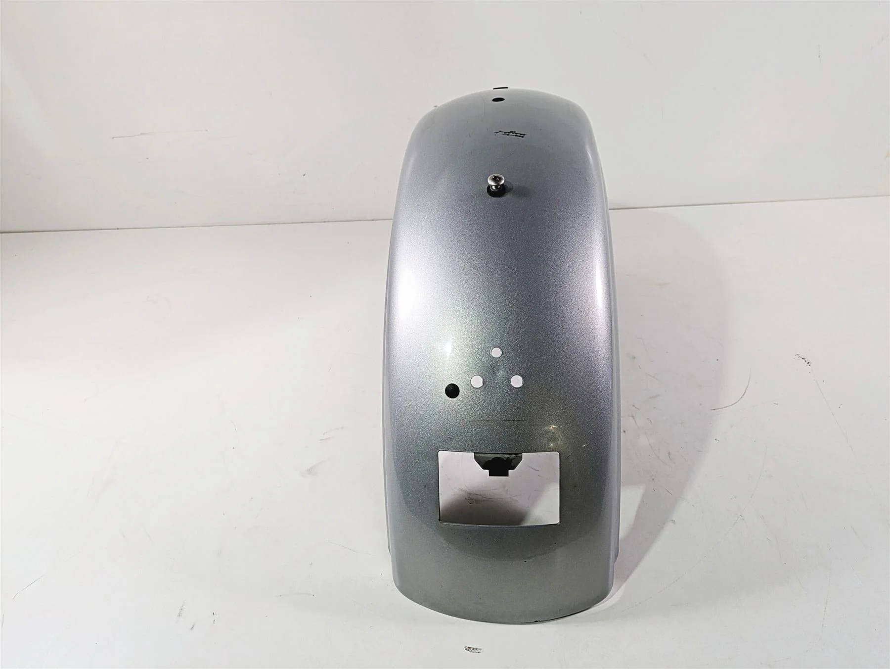 2014 Harley FXDL Dyna Low Rider Rear Fender Silver 59634-06A - Image 2