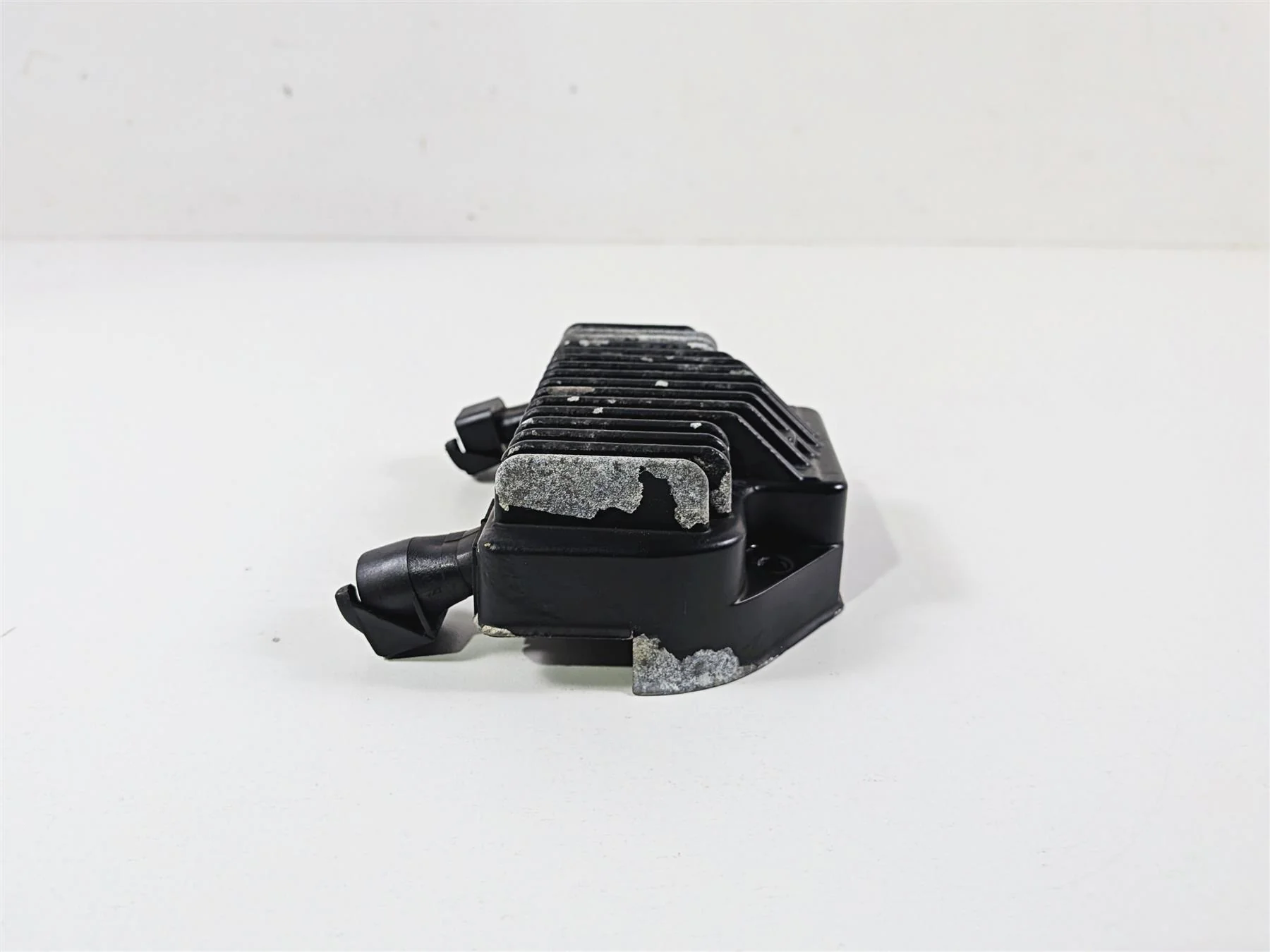 2014 Harley FXDL Dyna Low Rider Rectifier Voltage Regulator 74631-08A - Image 5