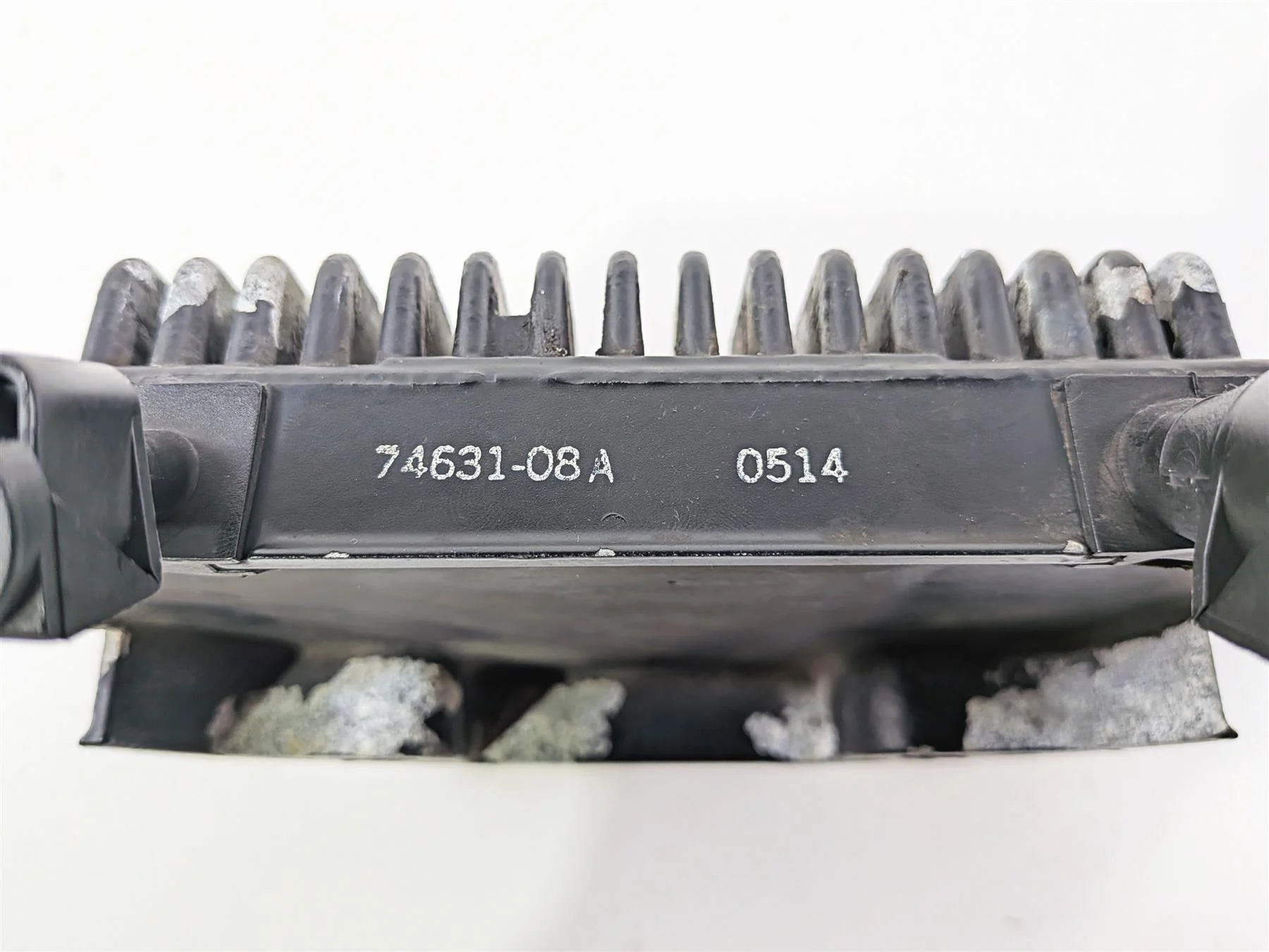 2014 Harley FXDL Dyna Low Rider Rectifier Voltage Regulator 74631-08A - Image 7