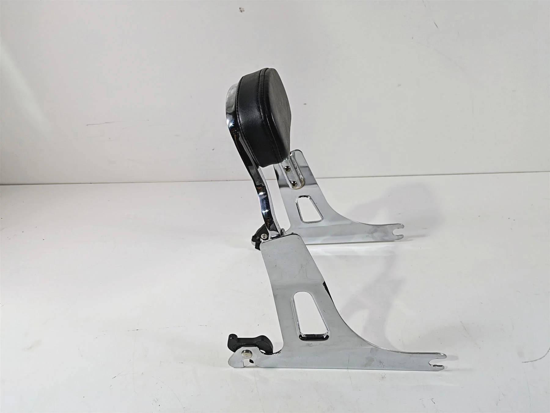 2014 Harley FXDL Dyna Low Rider Sissybar Sissy Bar & Mounts - Read - Image 5