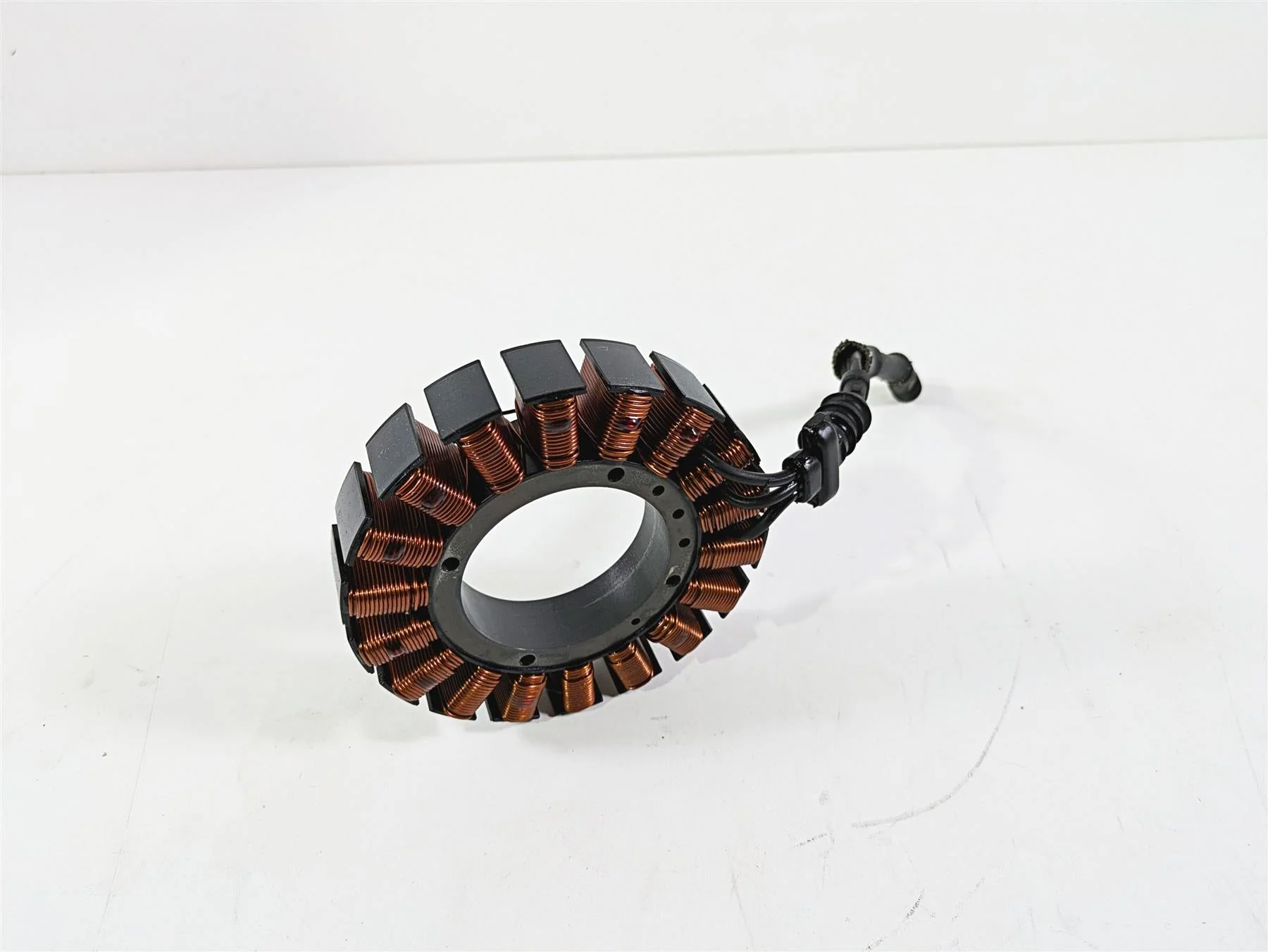 2014 Harley FXDL Dyna Low Rider Stator Alternator Generator 30017-08 - Image 2