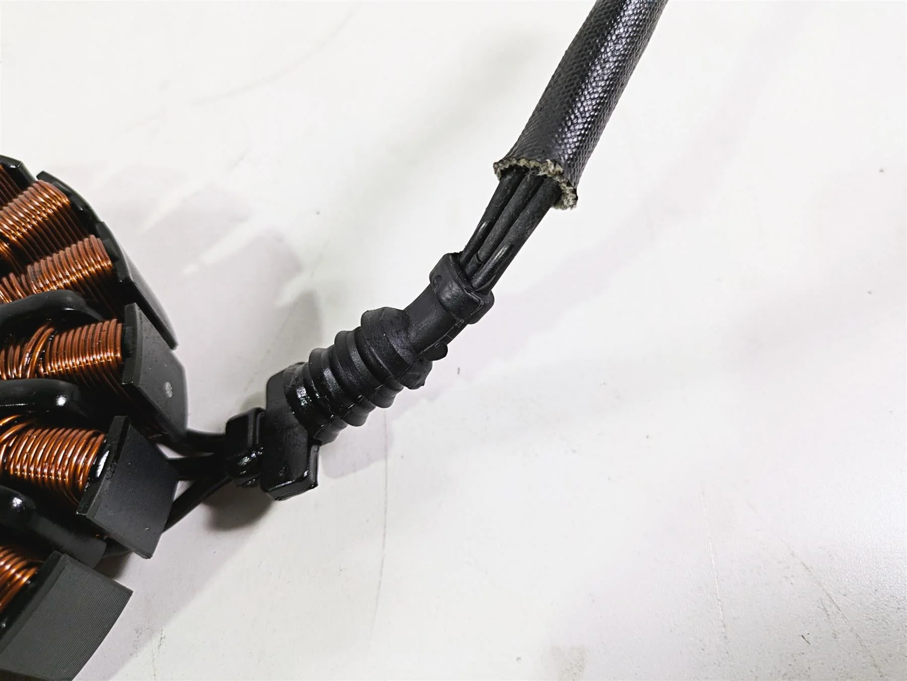 2014 Harley FXDL Dyna Low Rider Stator Alternator Generator 30017-08 - Image 7