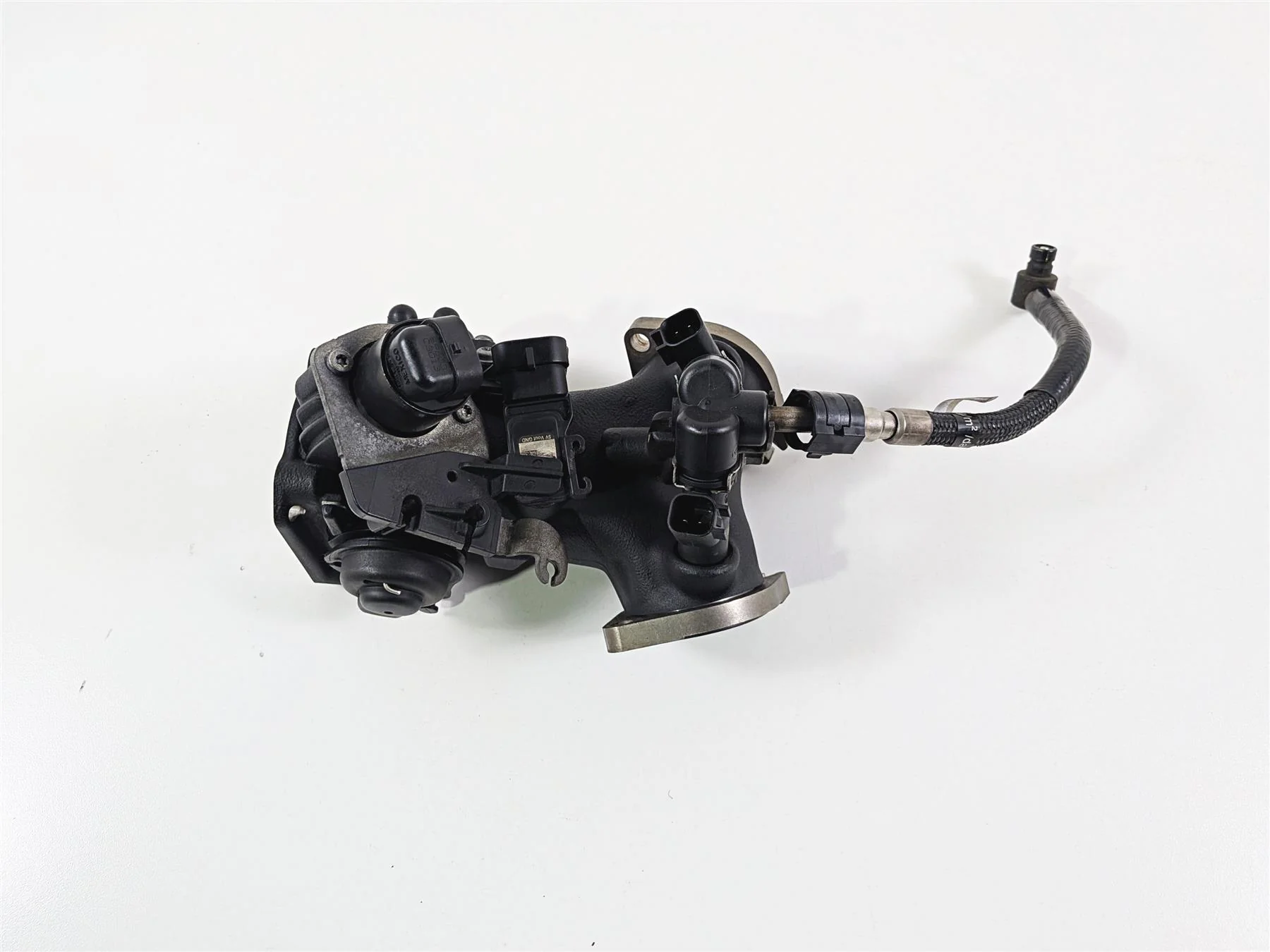 2014 Harley FXDL Dyna Low Rider Throttle Body Fuel Injectors 27708-10A