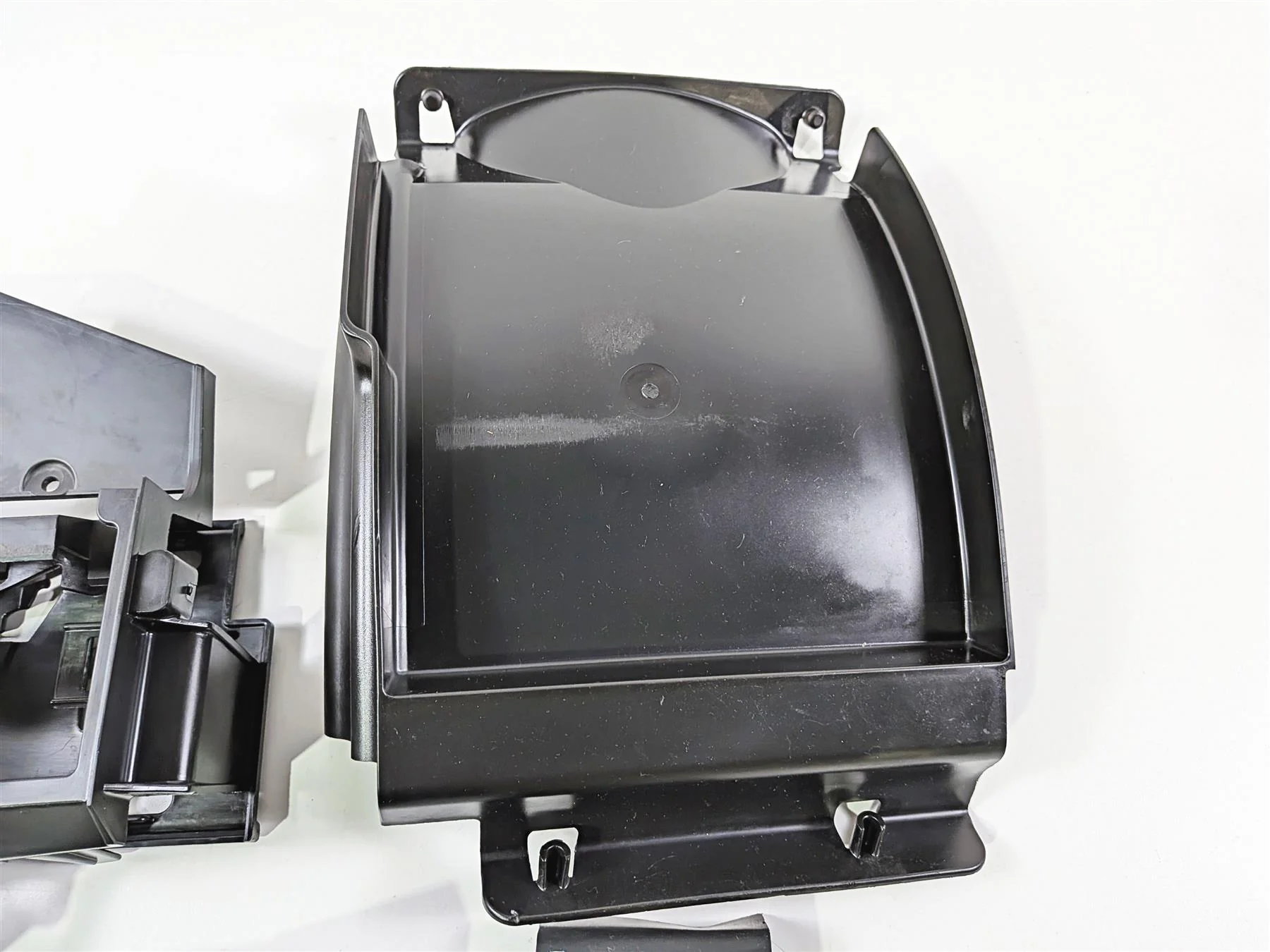 2014 Harley FXSB Softail Breakout Battery Electrical Carrier Set - Read 69200451 - Image 4