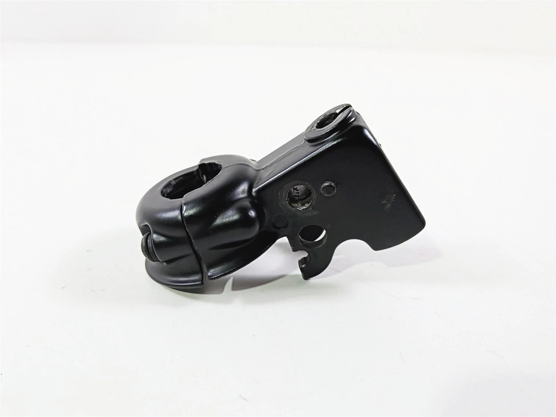 2014 Harley FXSB Softail Breakout Clutch Perch  38608-96 - Image 7