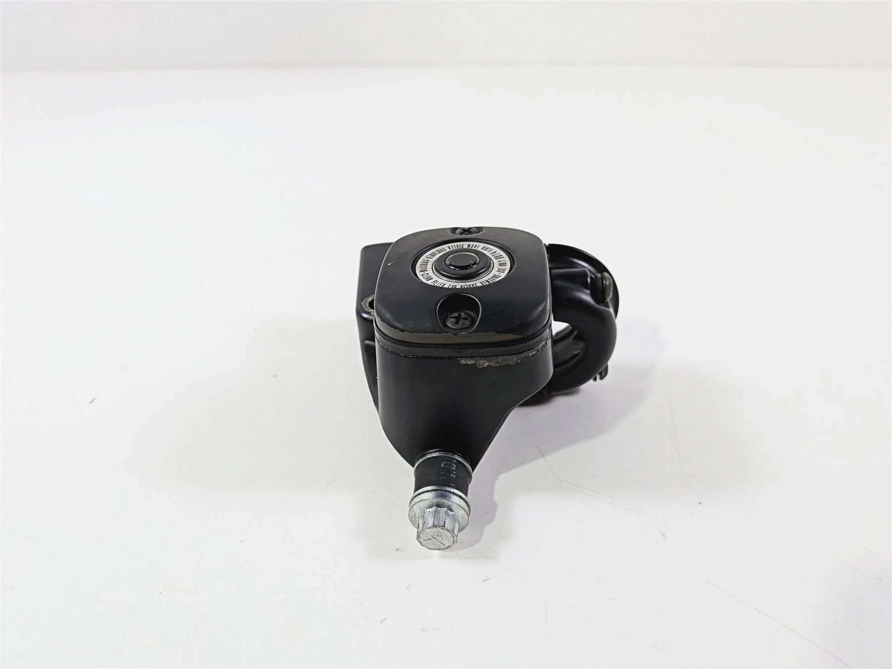 2014 Harley FXSB Softail Breakout Front Brake Master Cylinder 9/16" 45029-11D - Image 2