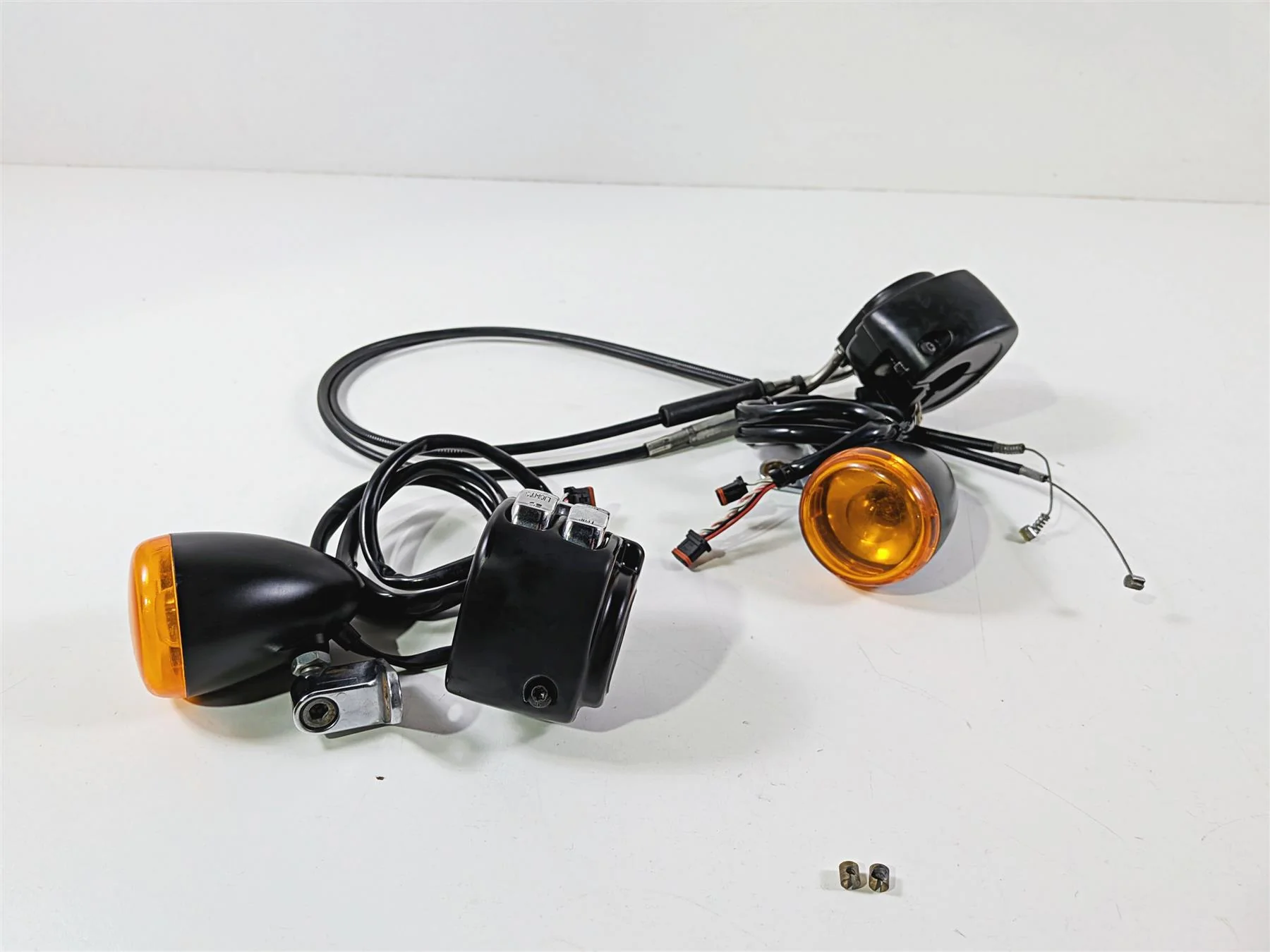 2014 Harley FXSB Softail Breakout Hand Control Switch Chrome Button Set 72951-12 - Image 6